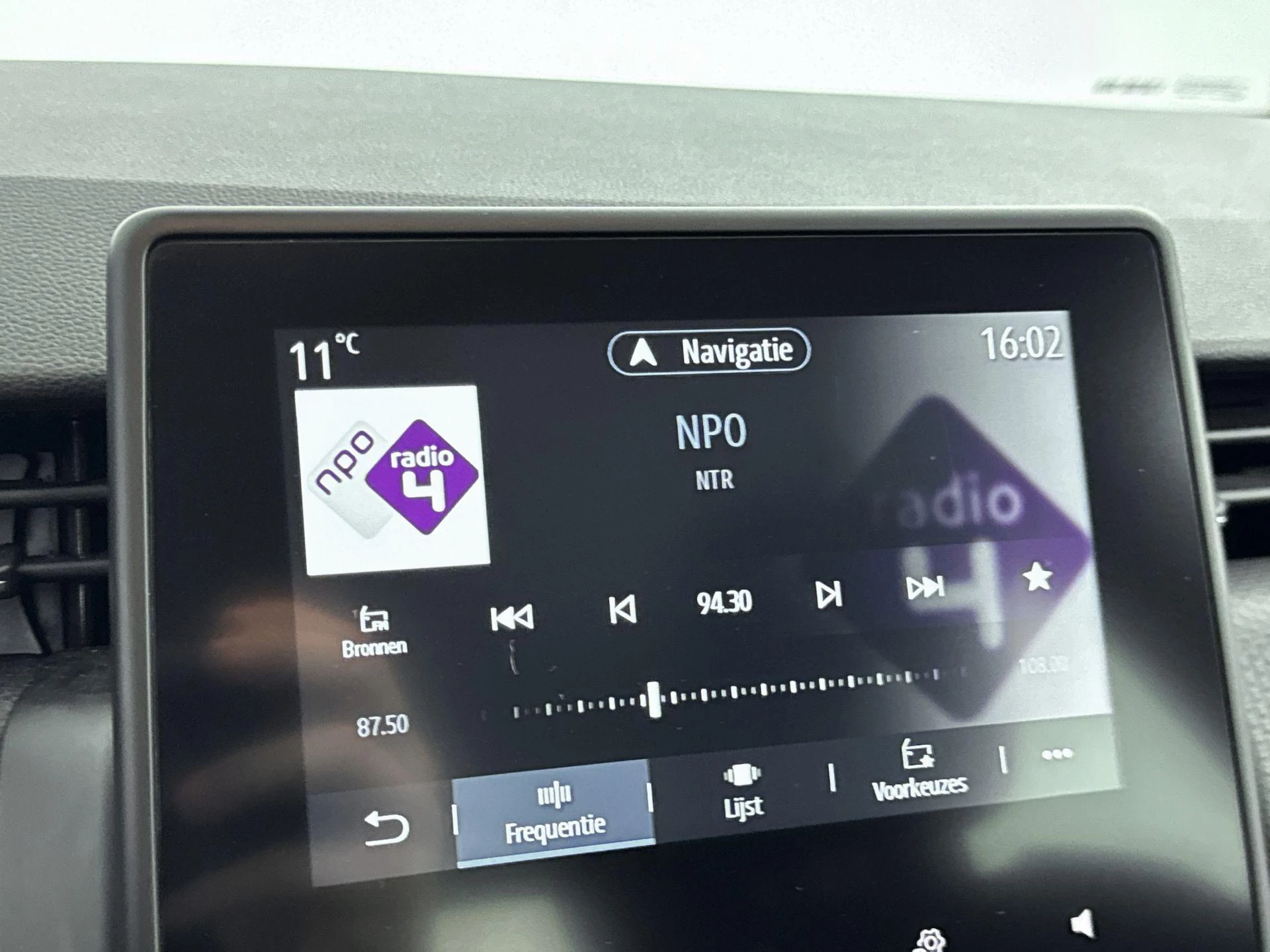 Renault-Clio-image-12