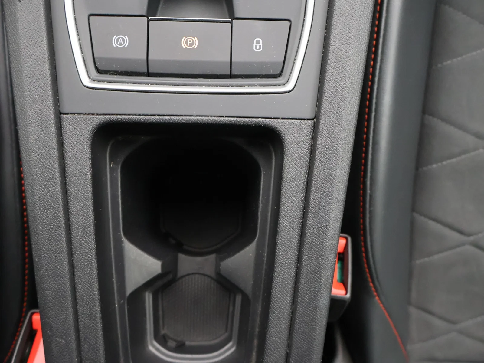 SEAT Leon e-Hybrid (PHEV) 1.4 e-Hybrid PHEV 204PK *AUTOMAAT*LEDER*ALCANTARA*ACC*PDC*VIRTUAL COCKPIT*APP-CONNECT*...*