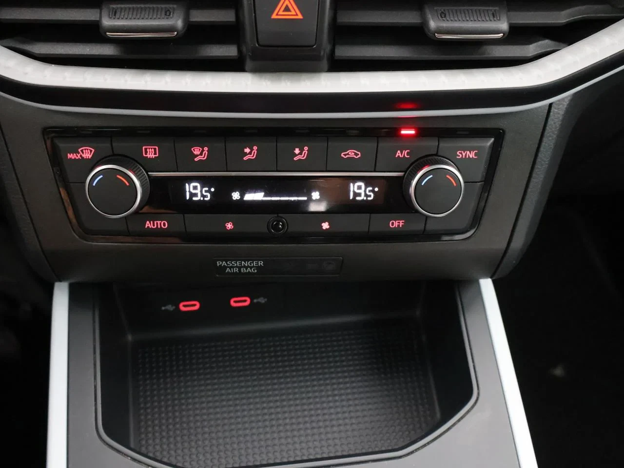 SEAT Arona Arona Arona Move! Navi 1.0 TSI 110pk*DSG*VIRTUAL COCKPIT*TREKHAAK*ACC*PDC*APP-connect