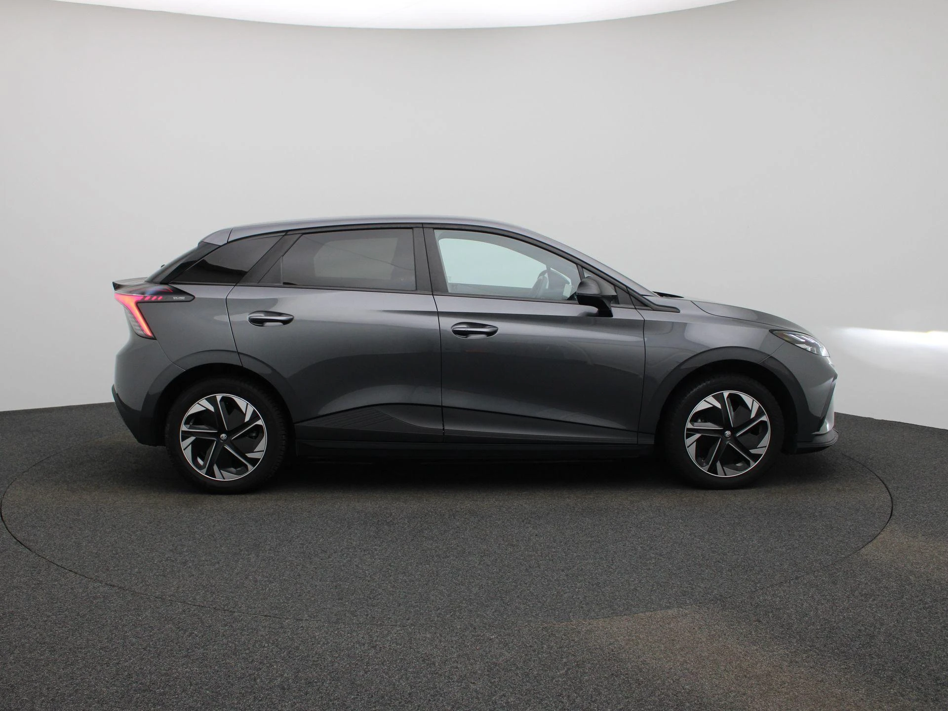 MG-MG4 EV-image-5