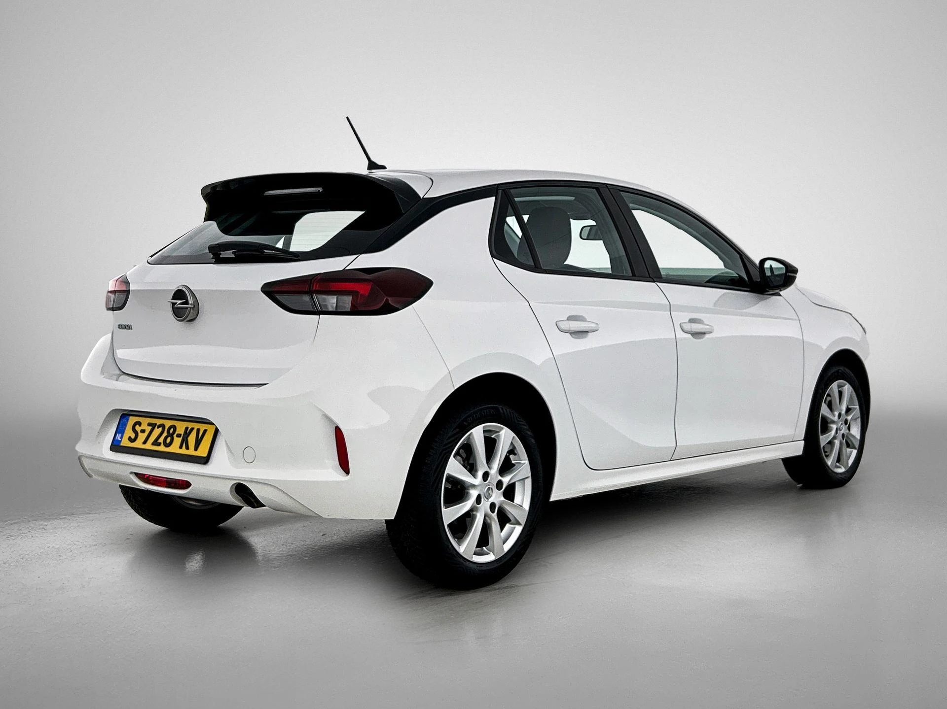 Opel-Corsa-image-3