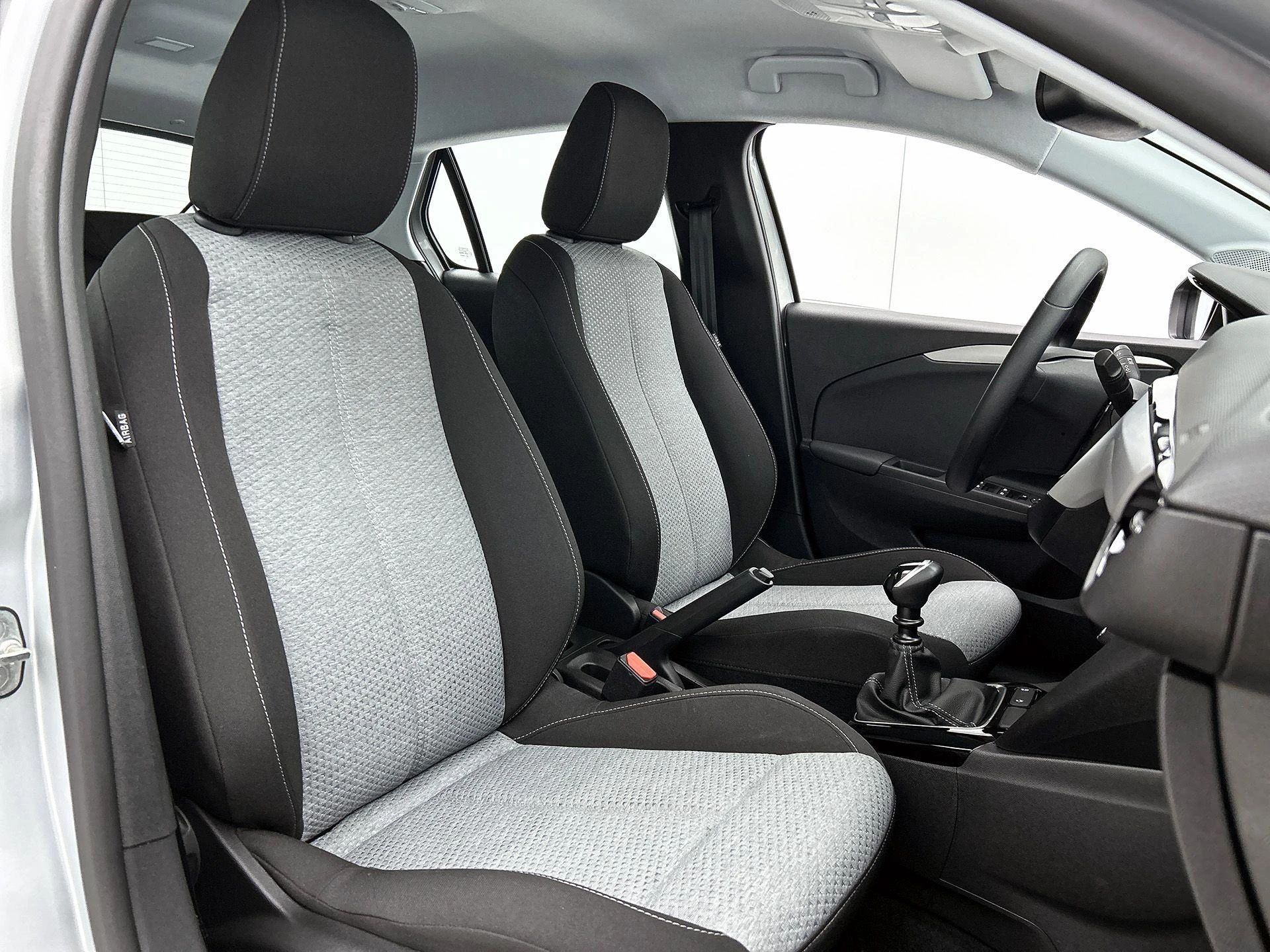 Opel-Corsa-image-38