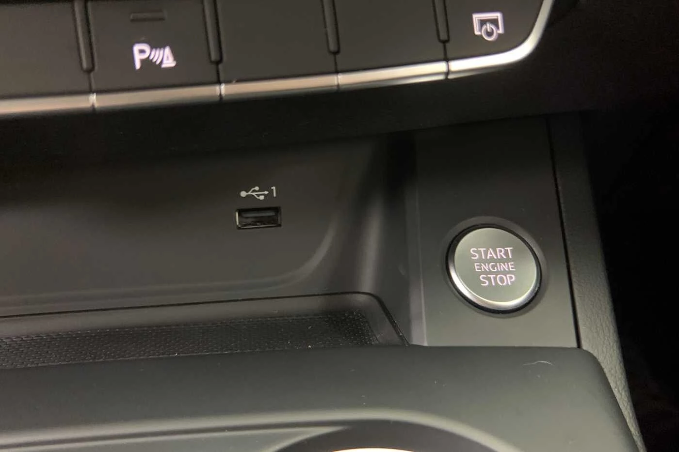 Audi-A4-image-20