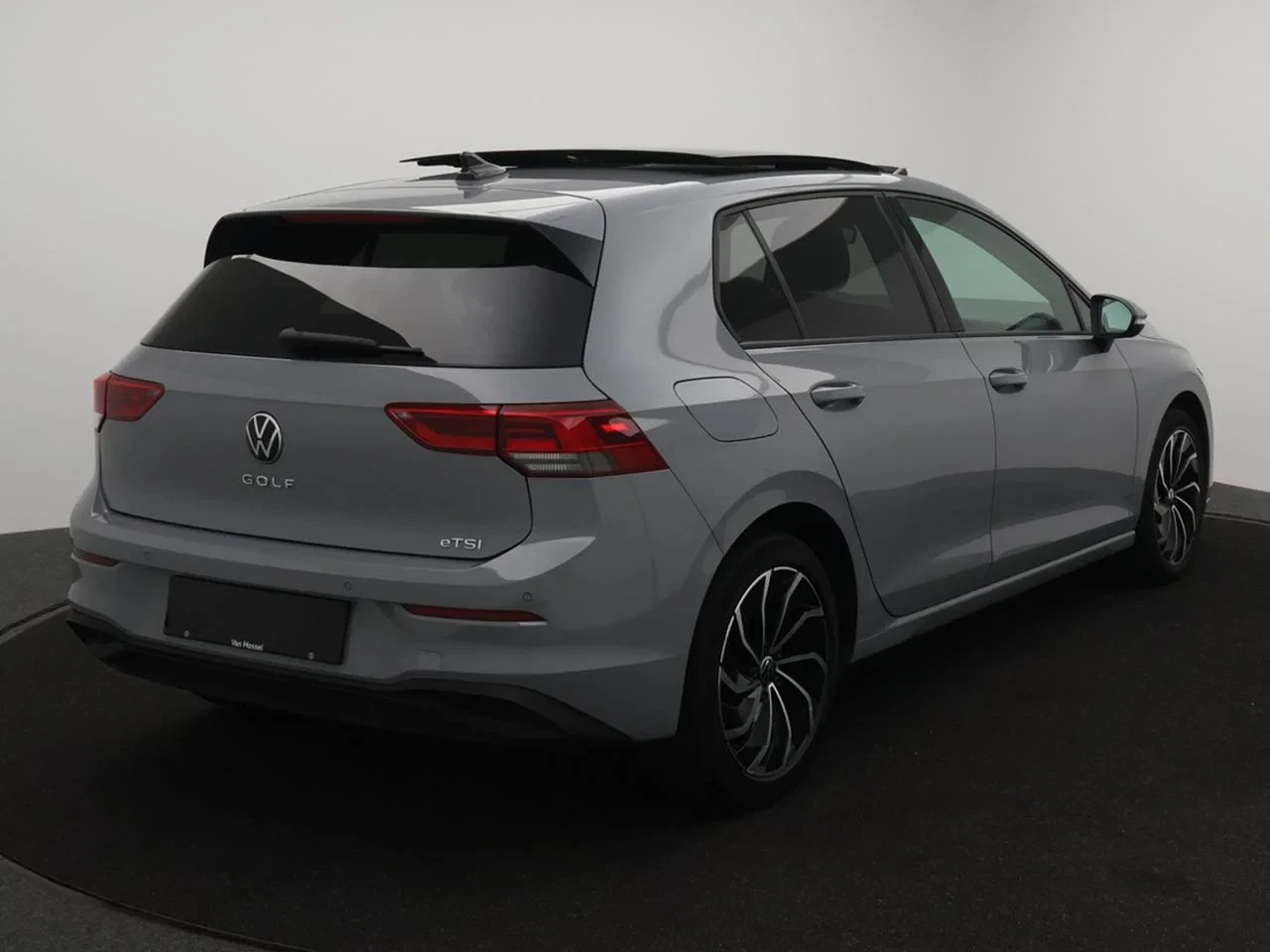 Volkswagen Golf VIII Golf 1.0eTSI 110PK *AUTOMAAT*ALCANTARA*LEDER*PANODAK*CAMERA*ACC*PDC*NAVI*APP-CONNECT*...*