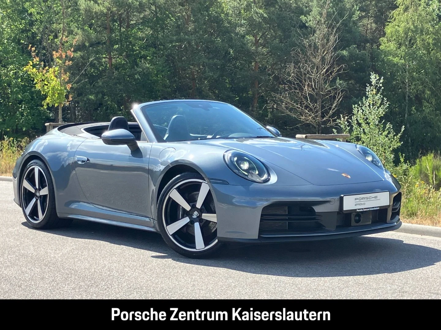 Porsche 911 992 Carrera Cabrio Sportabgas Surround-View carrera
