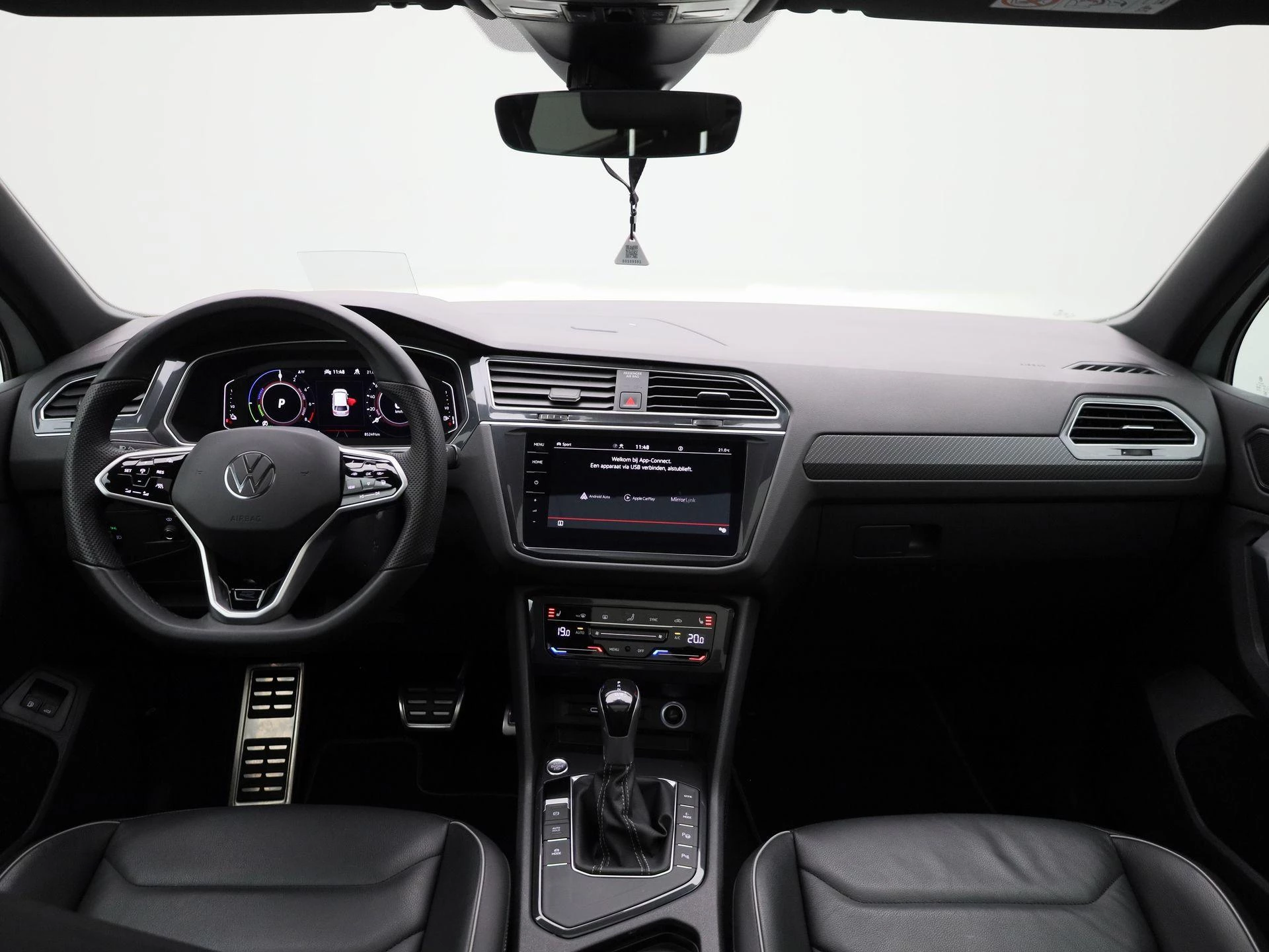 Volkswagen Tiguan 1.4 TSI eHybrid R-Line Business+ 245 PK|