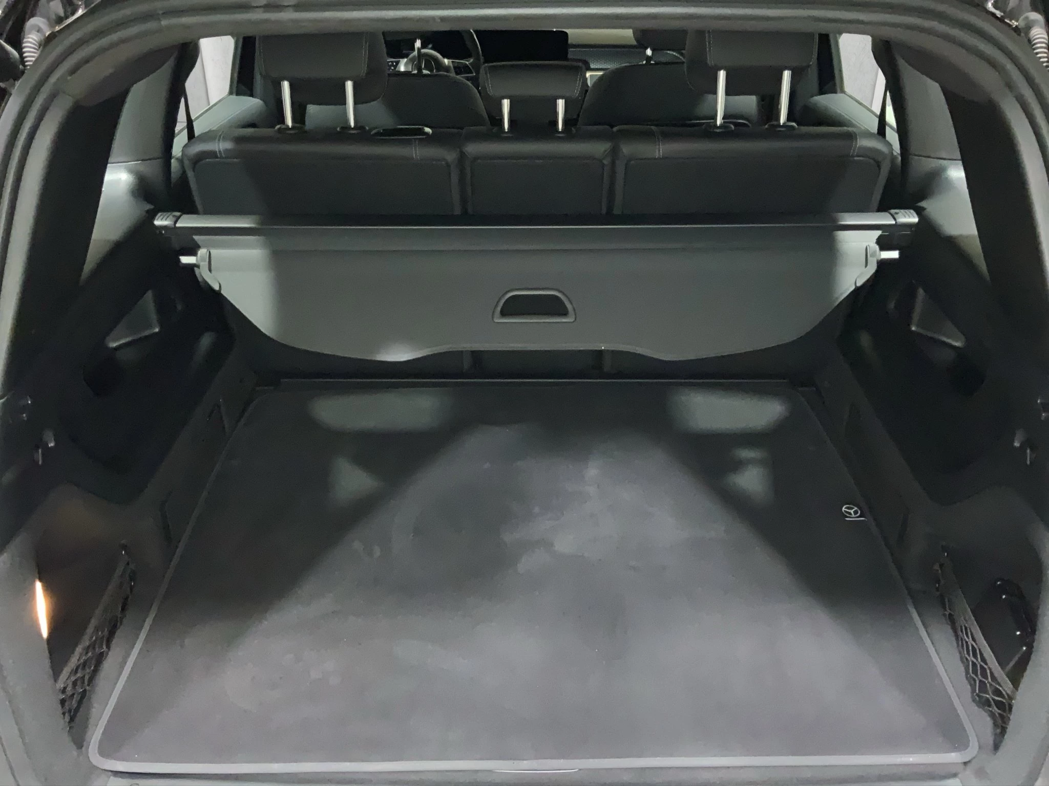 Mercedes-Benz GLB 200 Progressive | ACC
