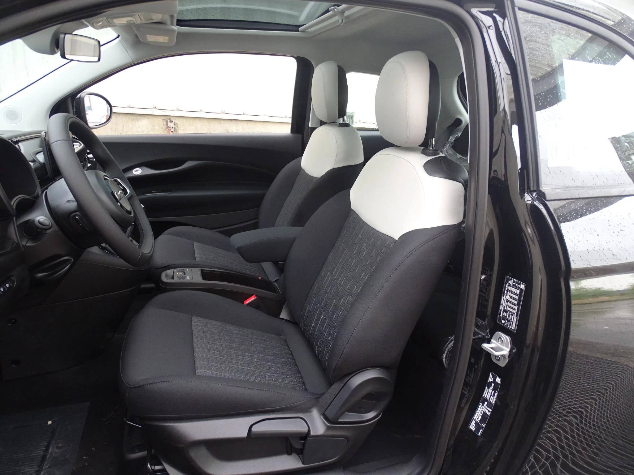 Fiat 500 1.0 Hybrid ICON +comfort pack+pano dak