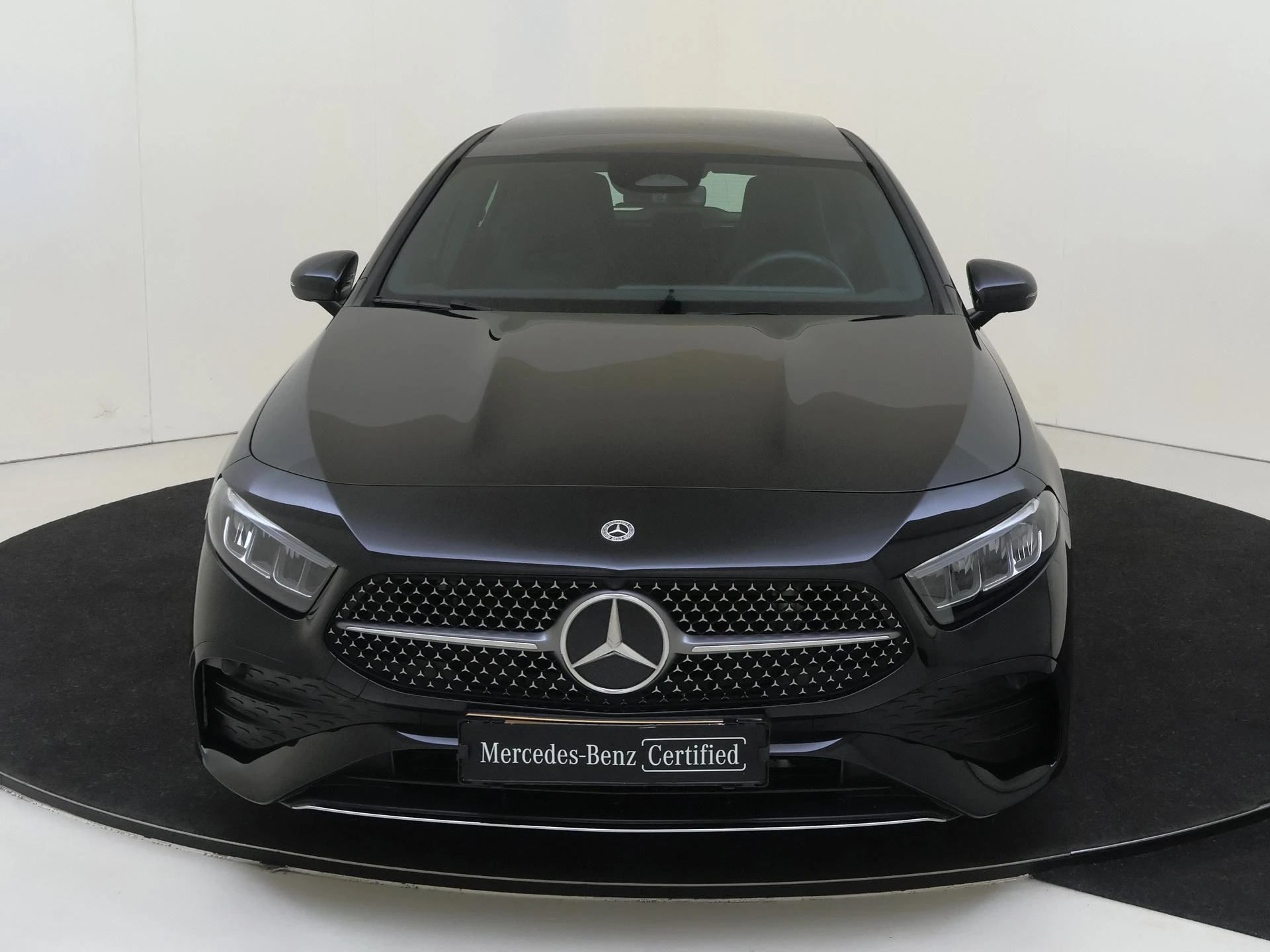 Mercedes-Benz-A-Klasse-image-5
