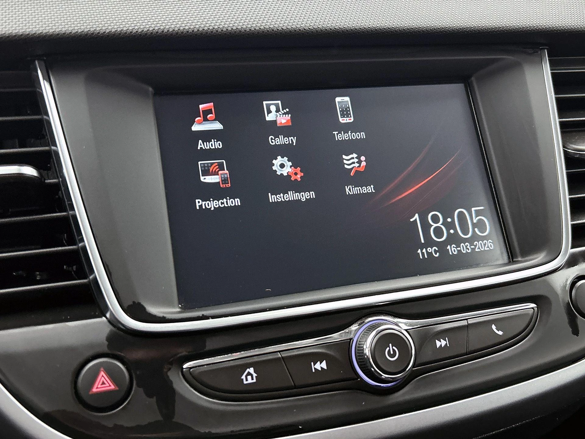 Opel-Crossland X-image-31