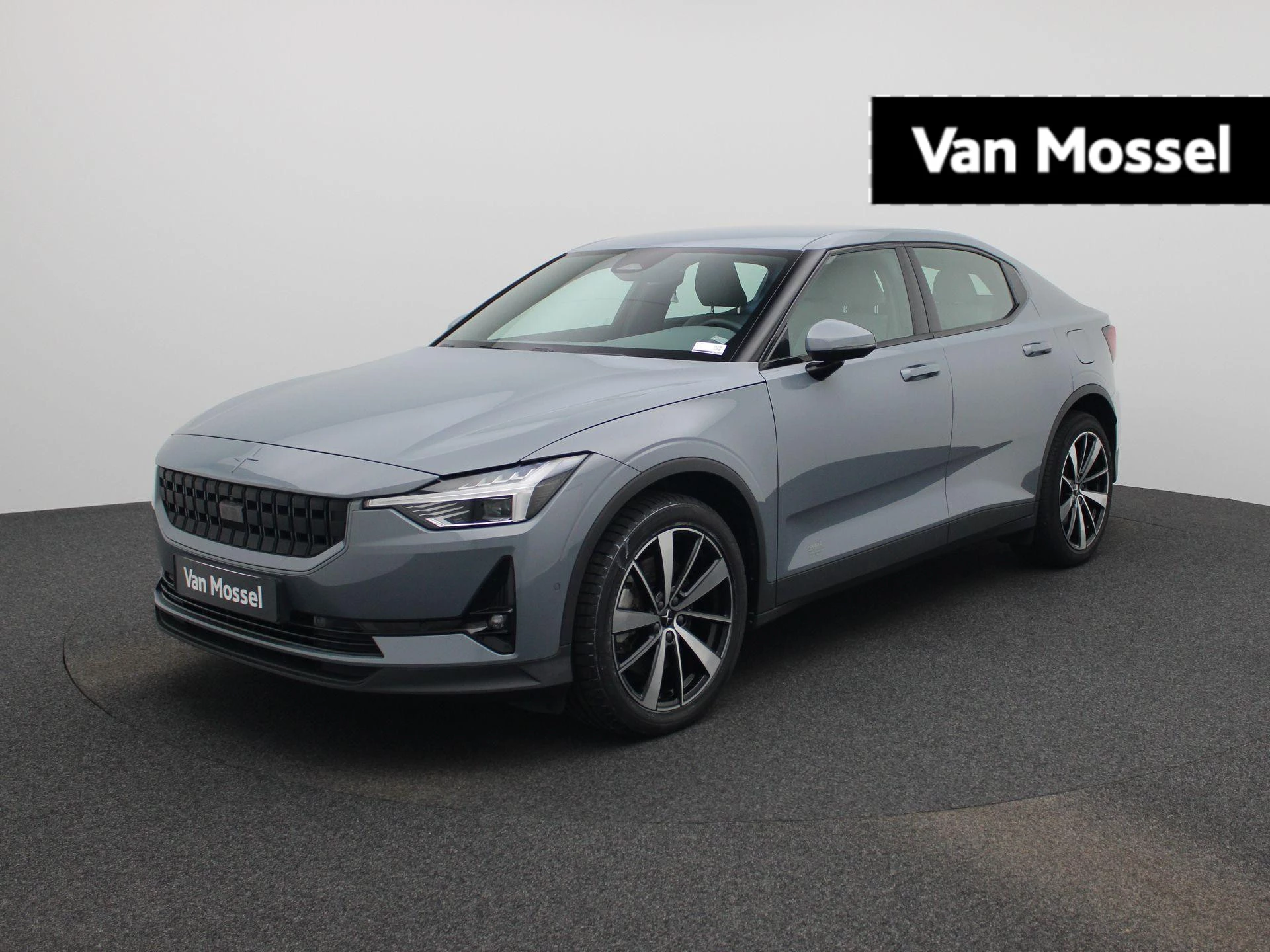Polestar-2-image-0