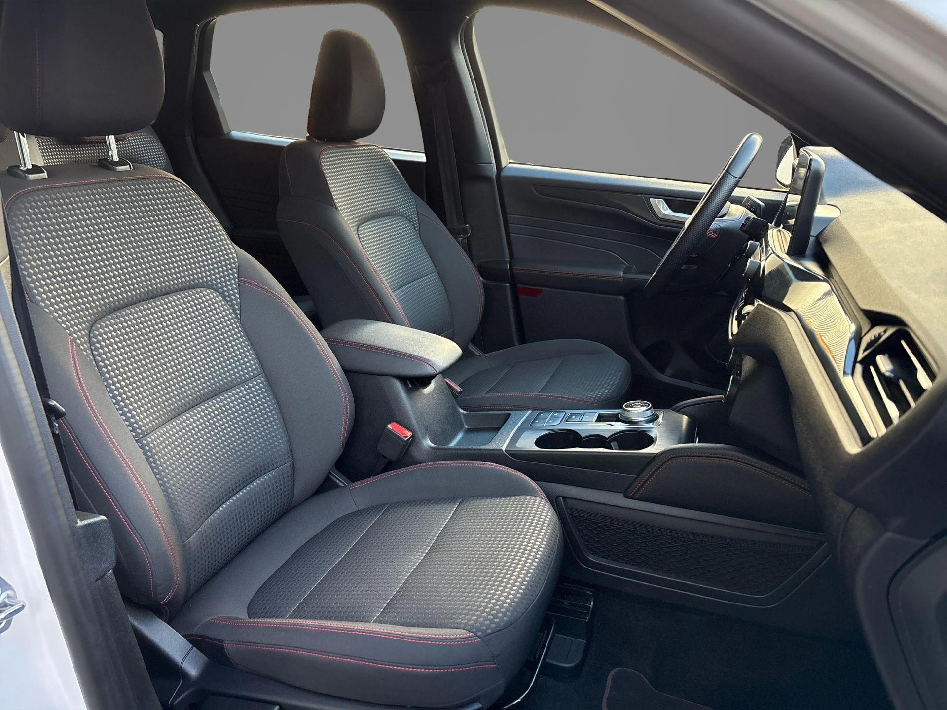 Ford-Kuga-image-32