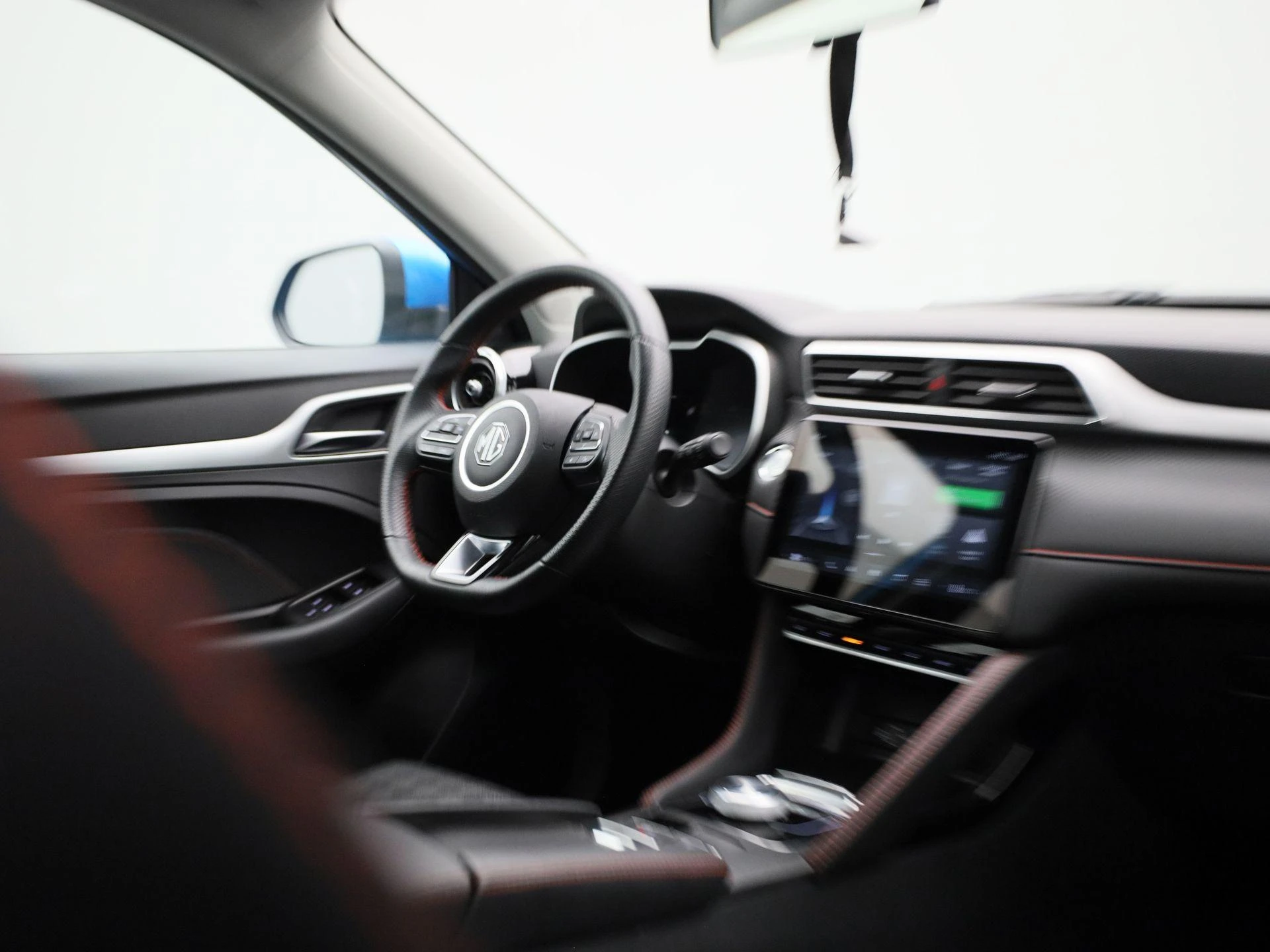 MG-ZS EV-image-32