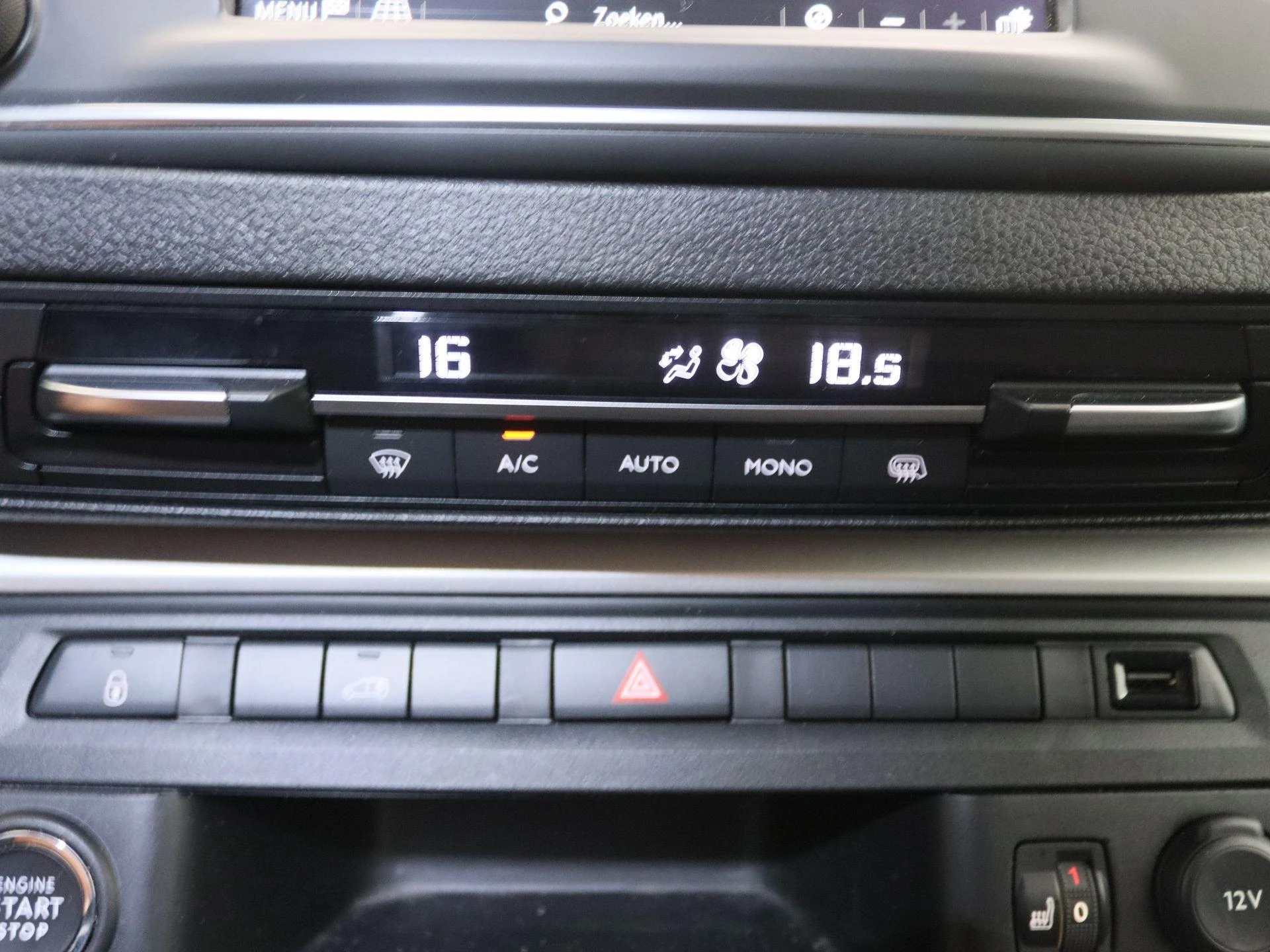 Opel-Vivaro-image-8