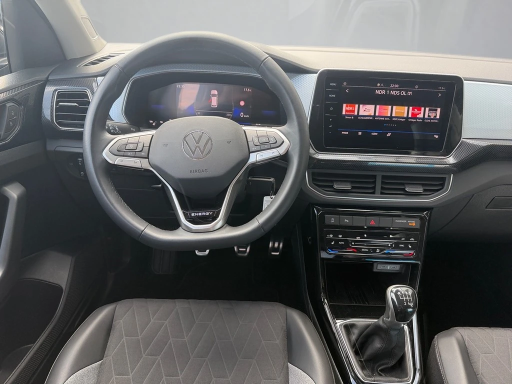 Volkswagen-T-Cross-image-9