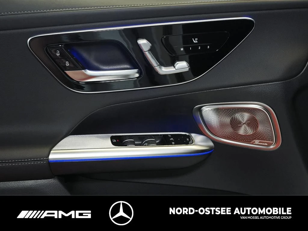 Mercedes-Benz GLC 300 de 4M AMG NIGHT PANO AHK DISTRONIC 20Z AMG Line
