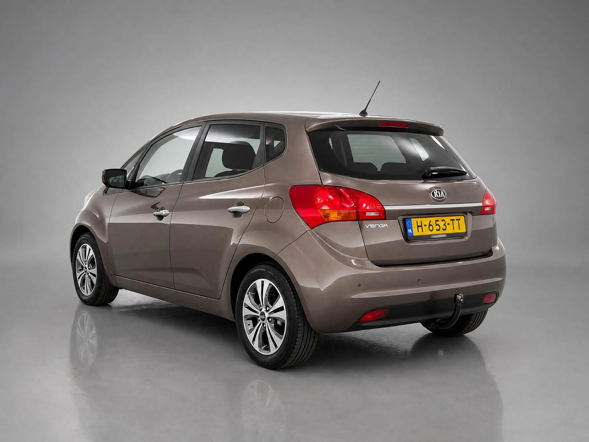 Kia-Venga-image-3