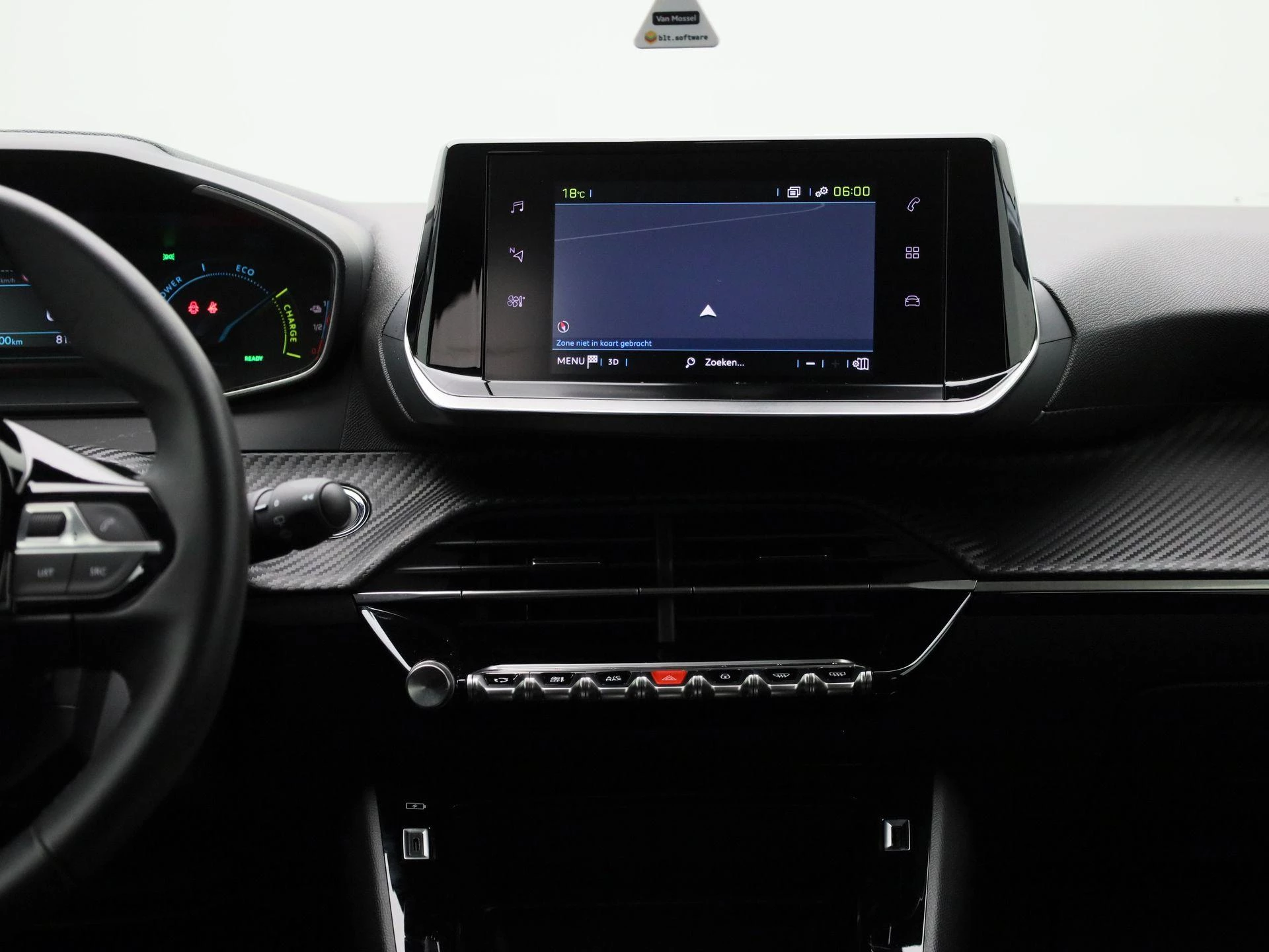 Peugeot-e-208-image-9