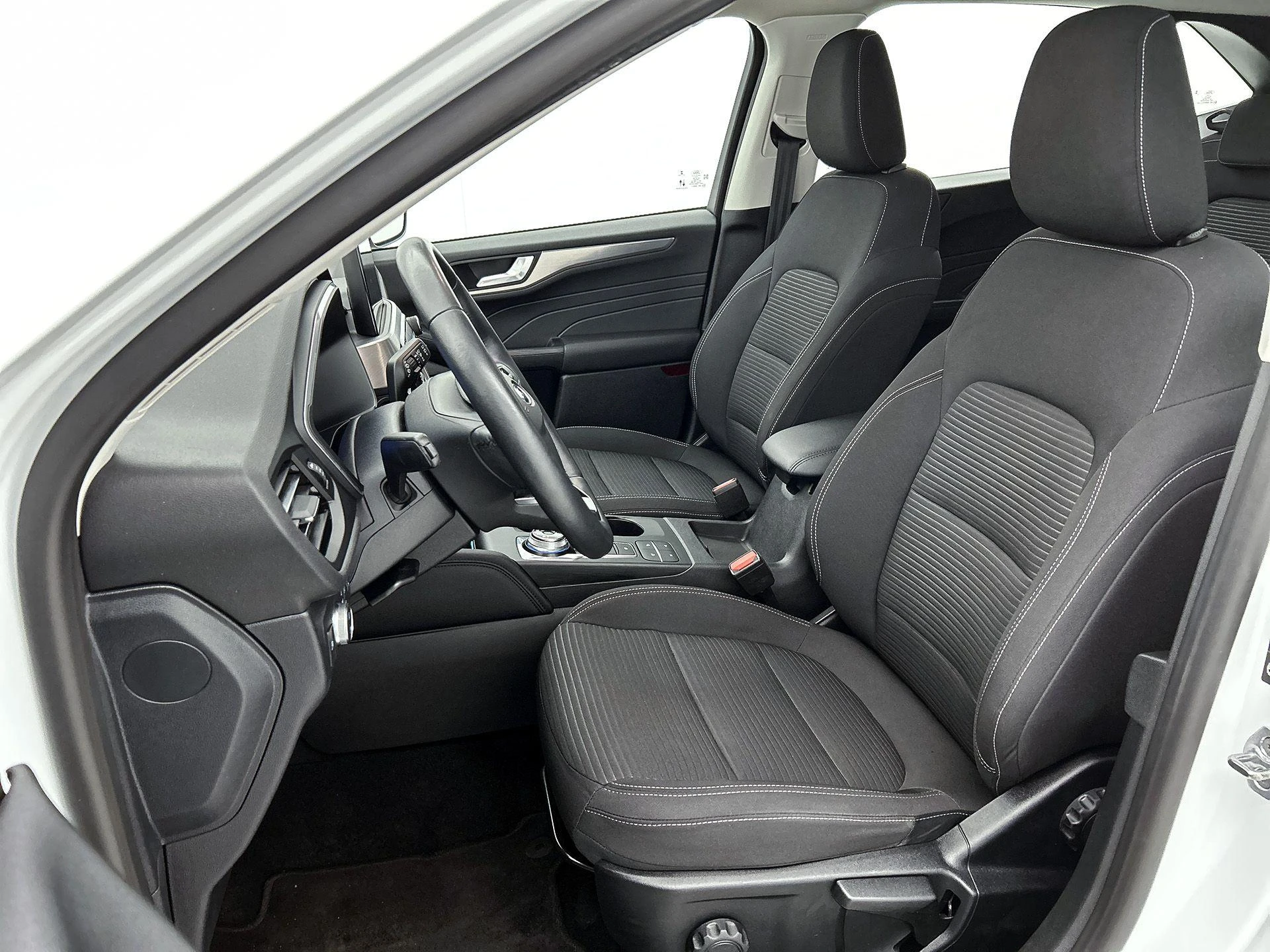 Ford-Kuga-image-41