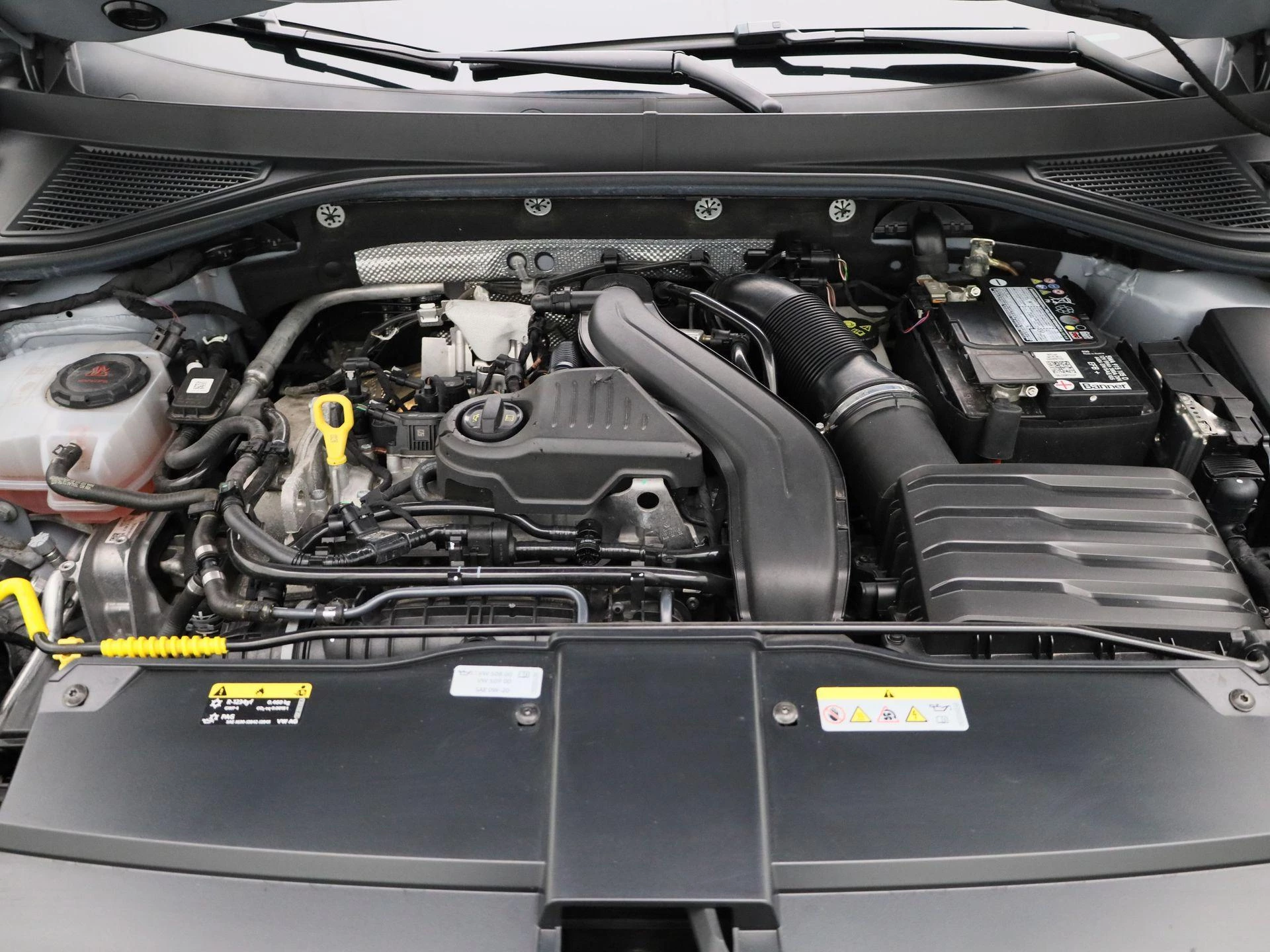 Volkswagen-T-Roc-image-32