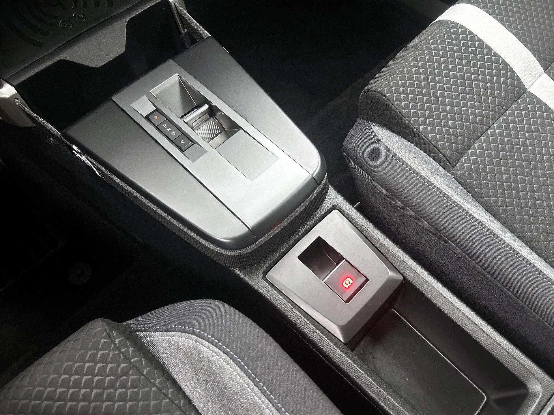 Opel Frontera Extended range Electric GS 54 kWh
