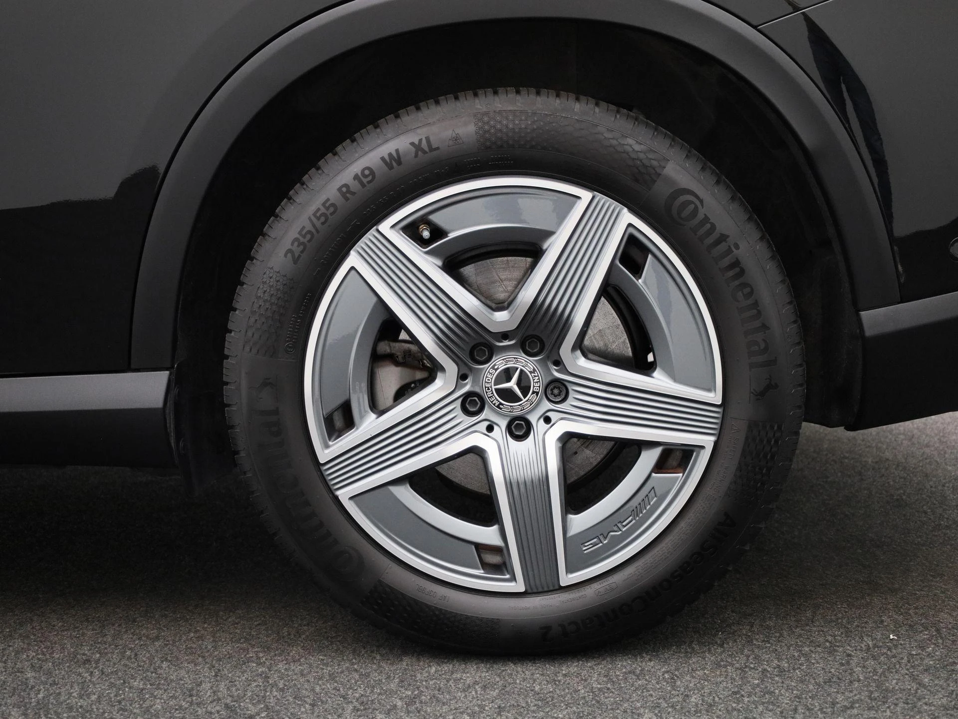 Mercedes-Benz-GLC-image-11