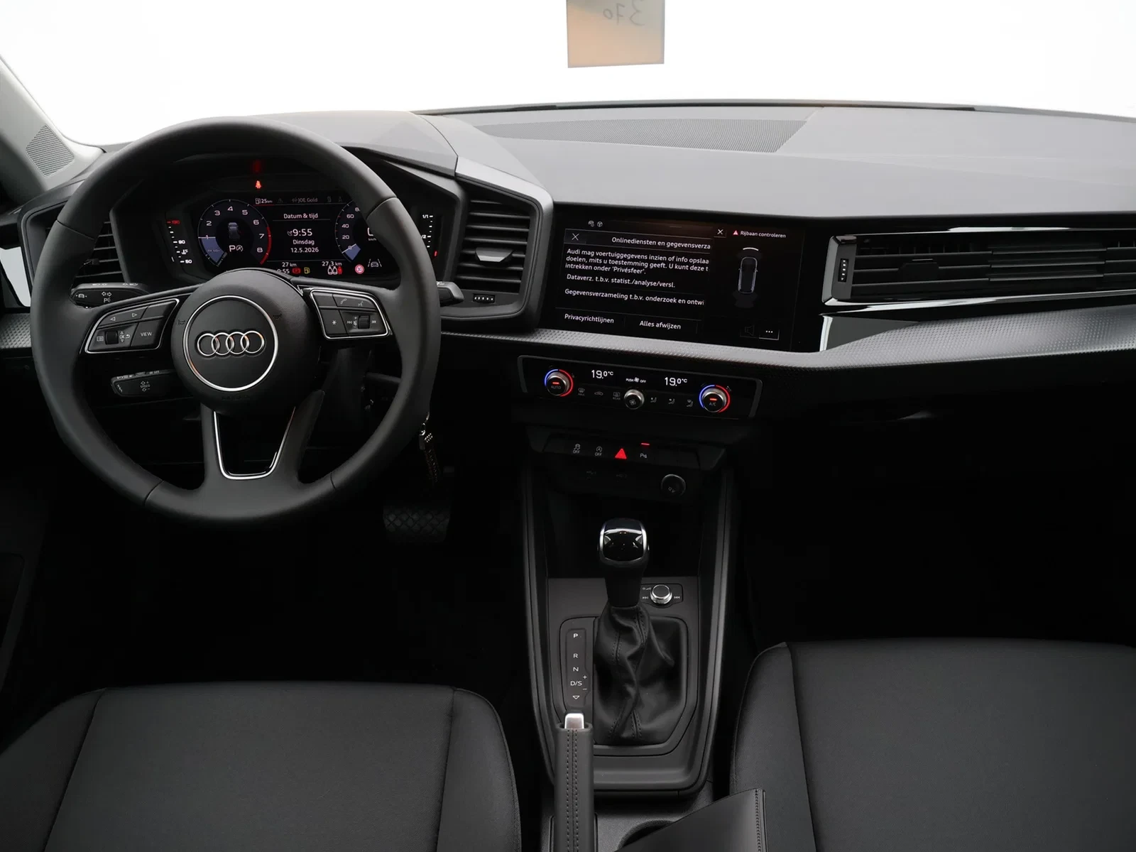 Audi-A1 Sportback-image-9