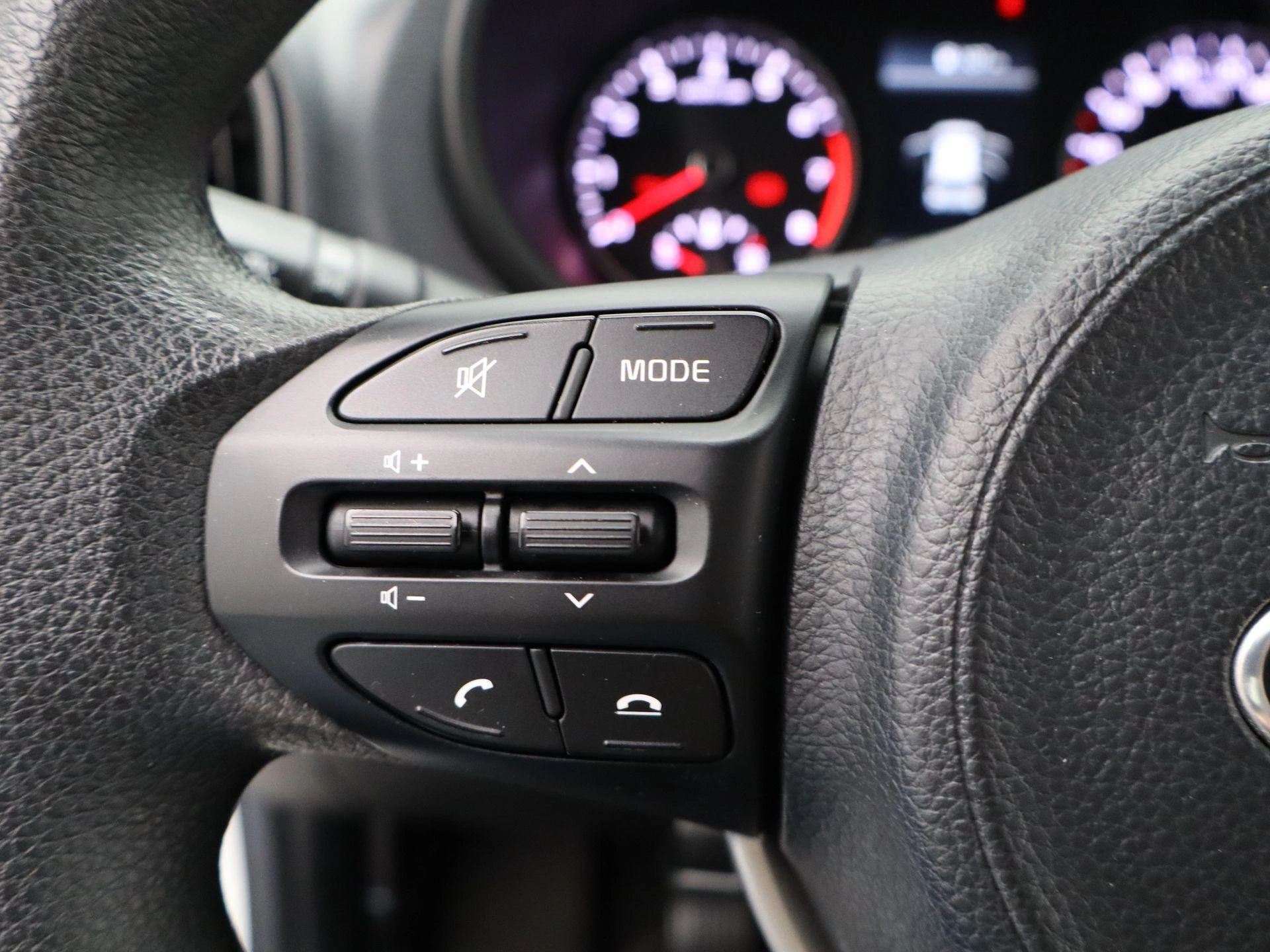 Kia-Picanto-image-20