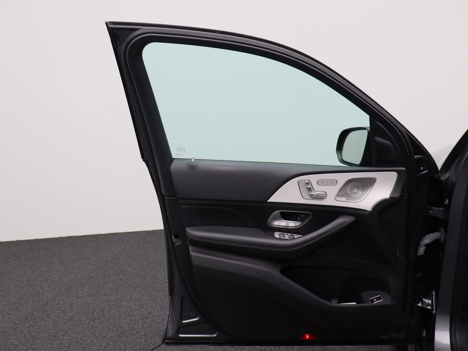 Mercedes-Benz GLE 350 de AMG LINE + LEDER + PANORAMISCH DAK + BURMESTER +