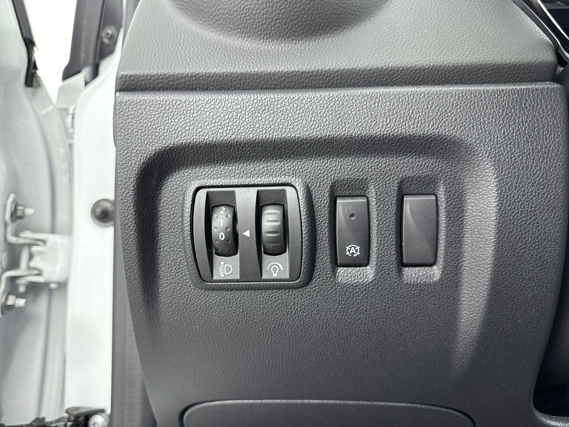 Renault-Captur-image-13