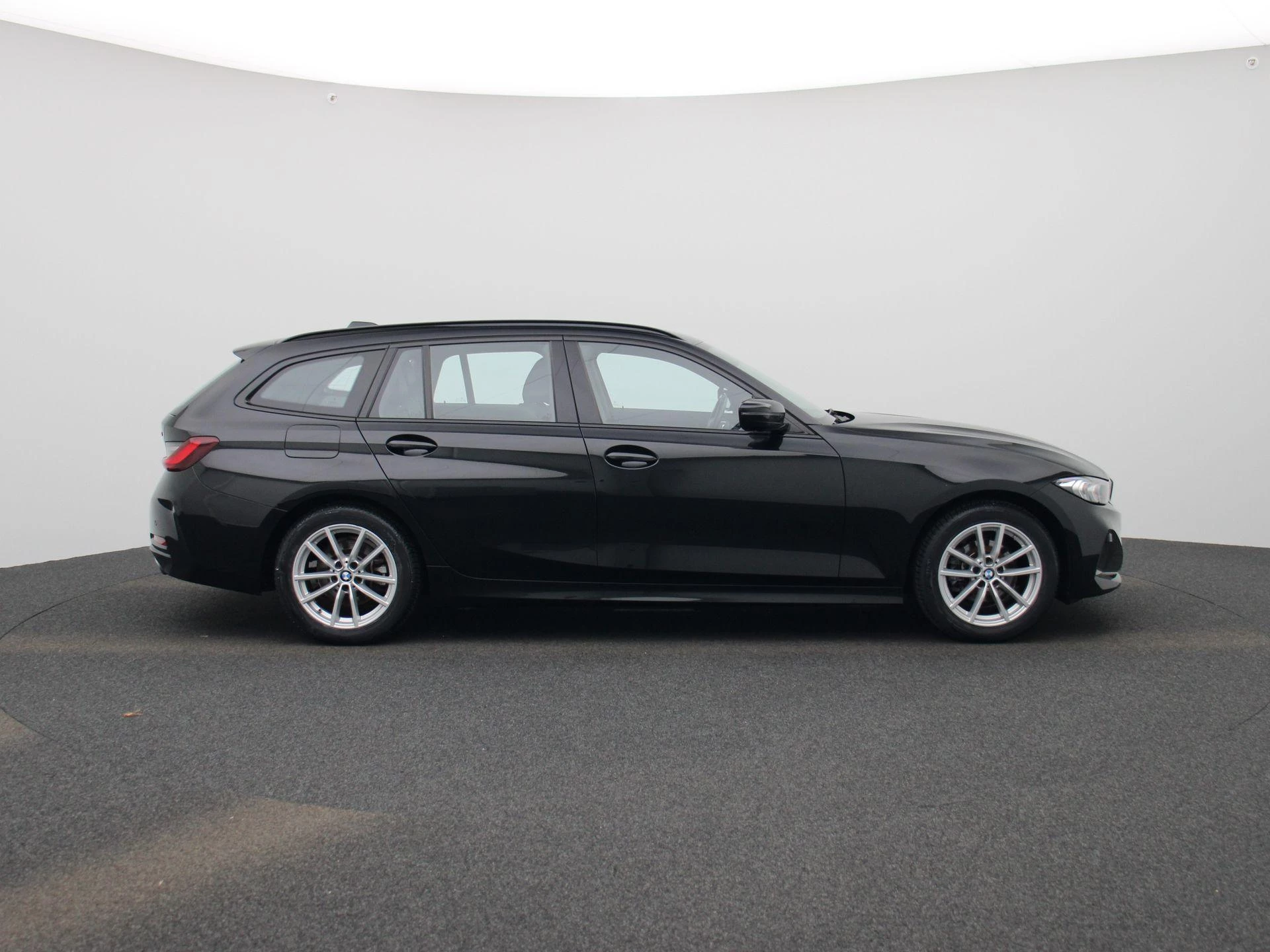 BMW-3 Serie-image-5