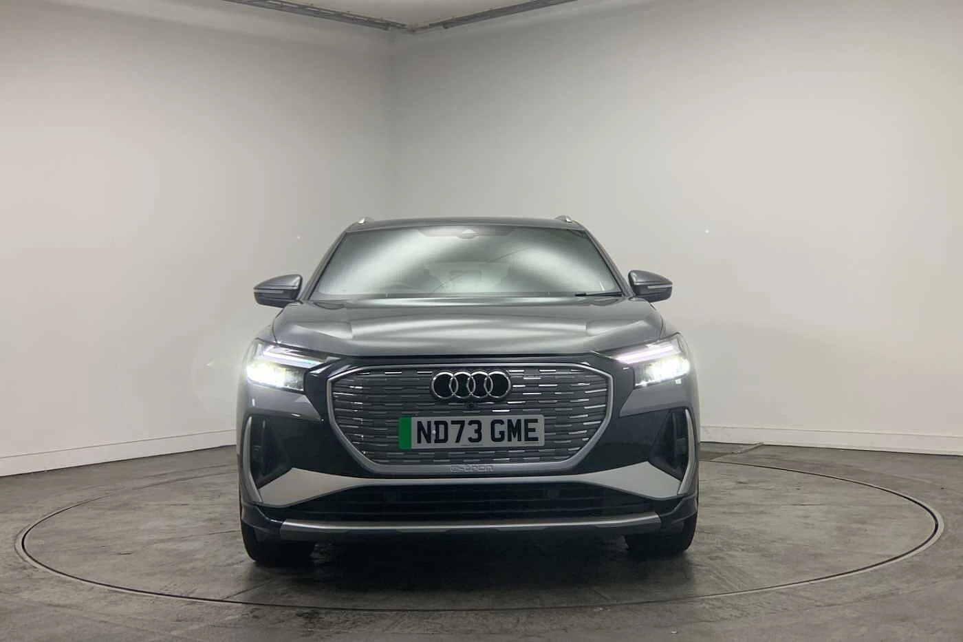 Audi-Q4 e-tron-image-10