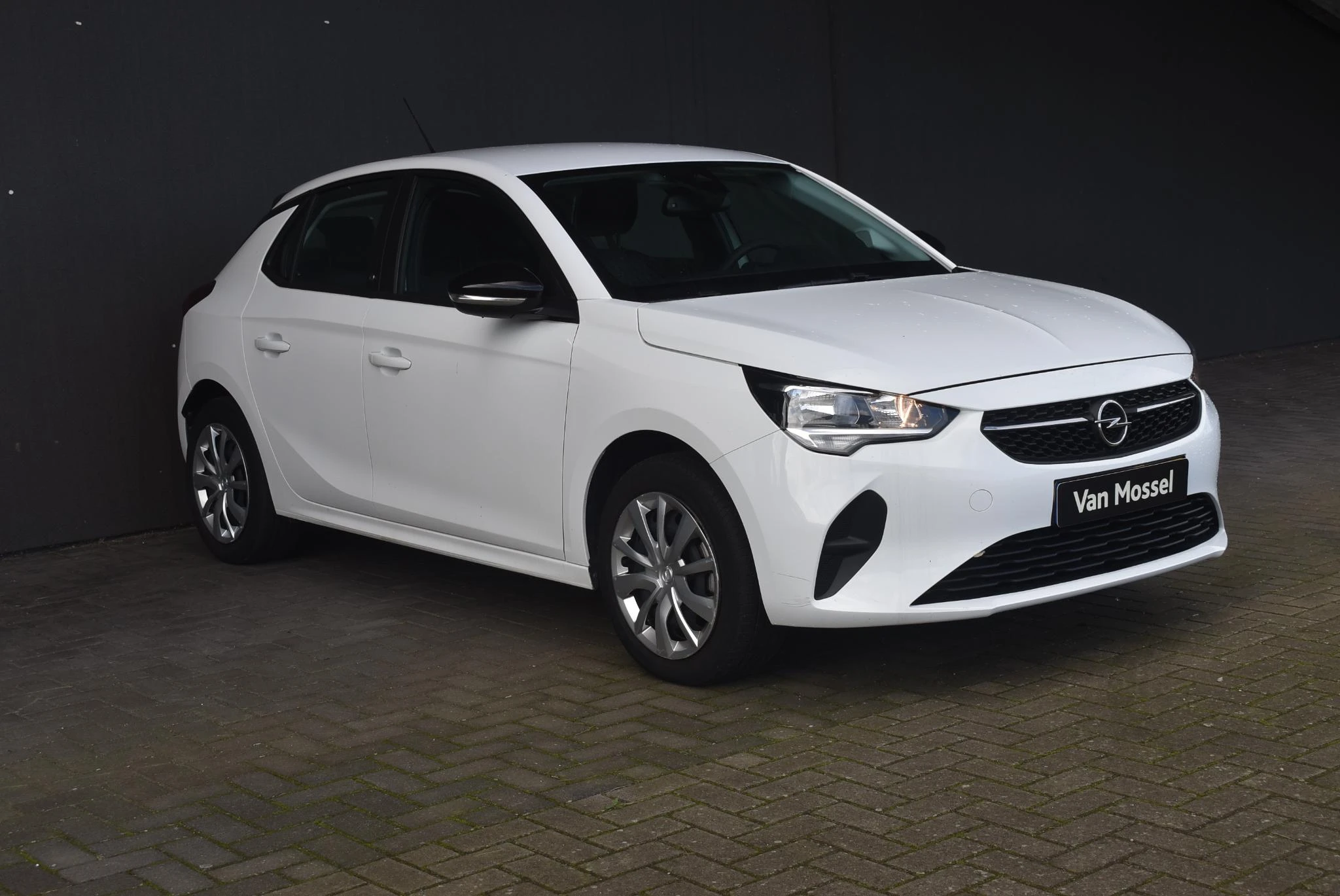 Opel-Corsa-e-image-2