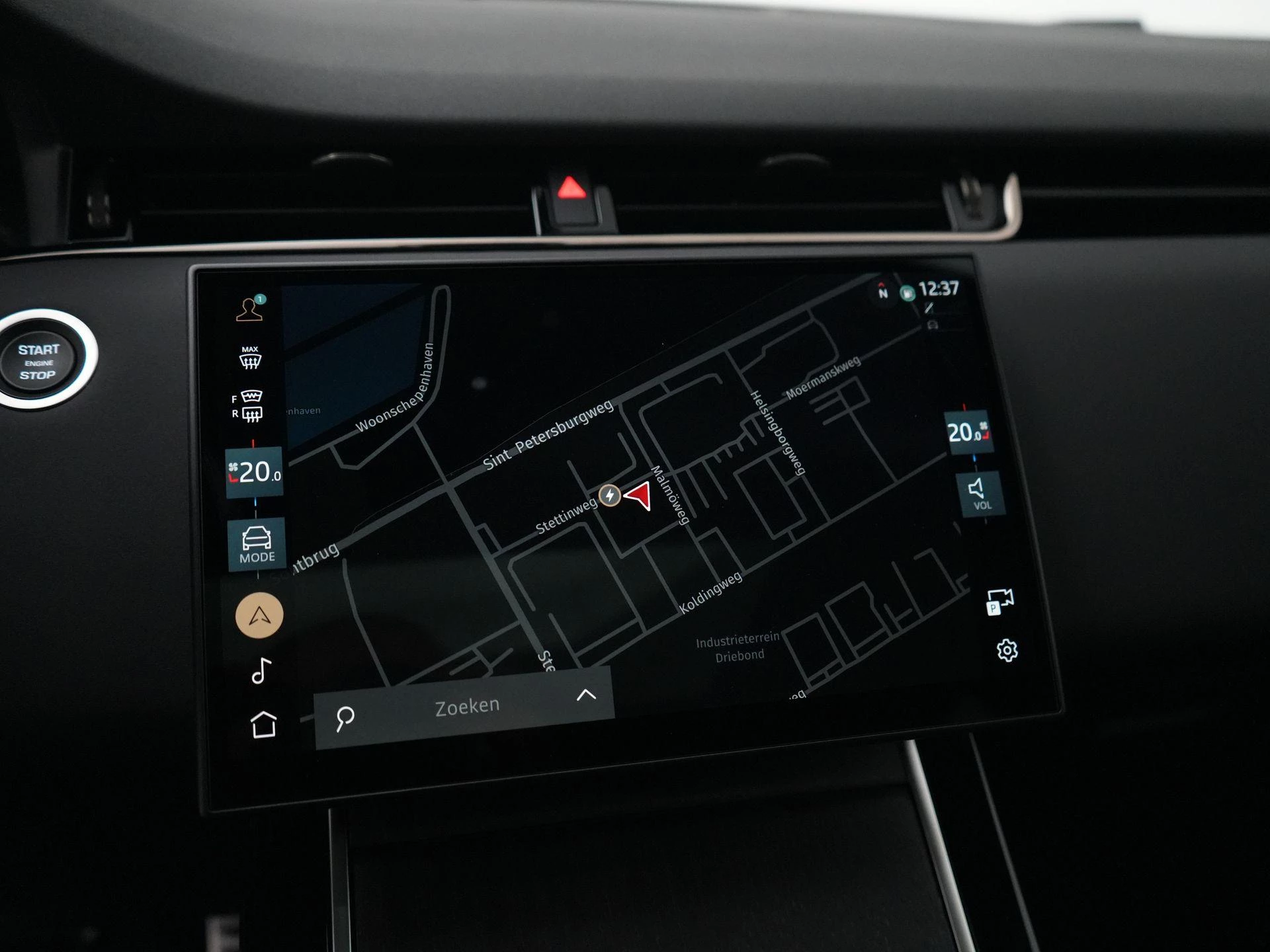 Land Rover-Range Rover Evoque-image-21