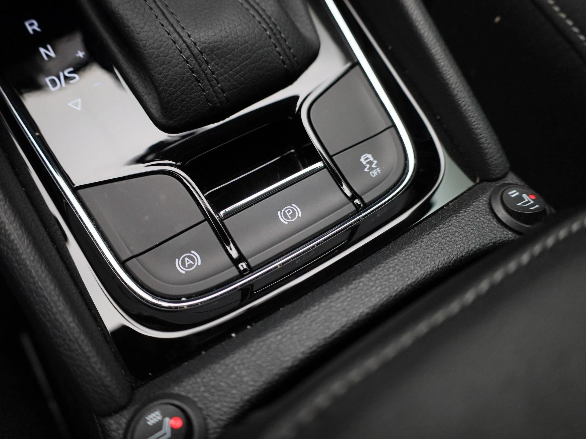 Škoda-Karoq-image-25