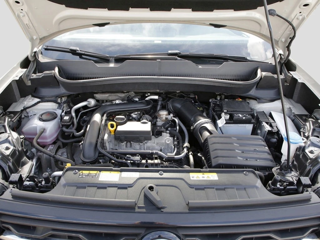 Volkswagen-T-Cross-image-6