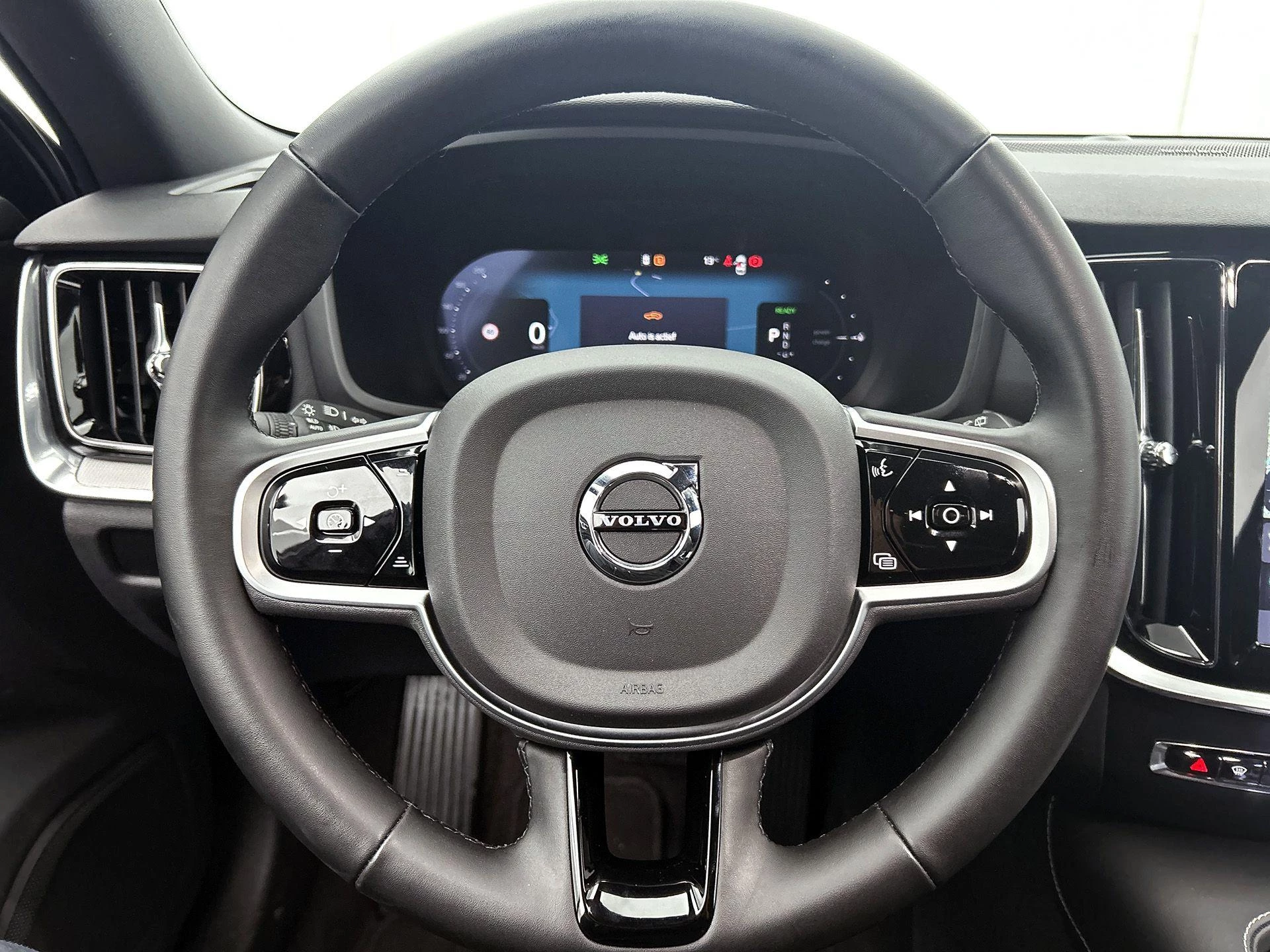 Volvo-V60-image-34