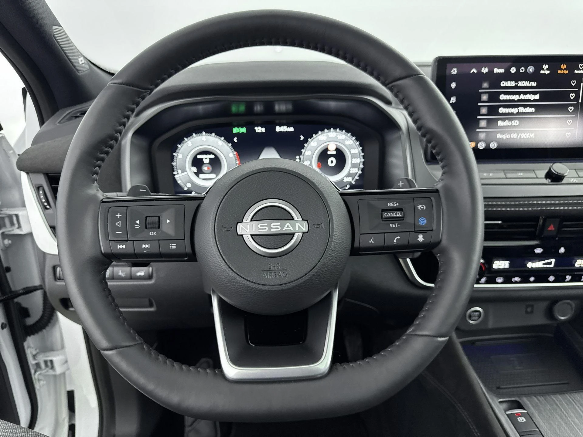 Nissan-QASHQAI-image-13