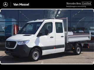 Mercedes-Benz-Sprinter-image-0