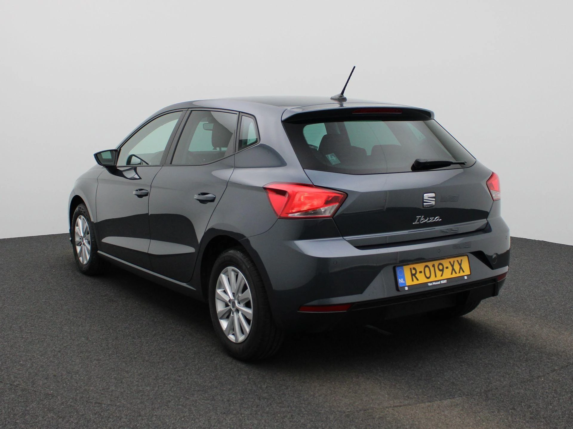 SEAT-Ibiza-image-1