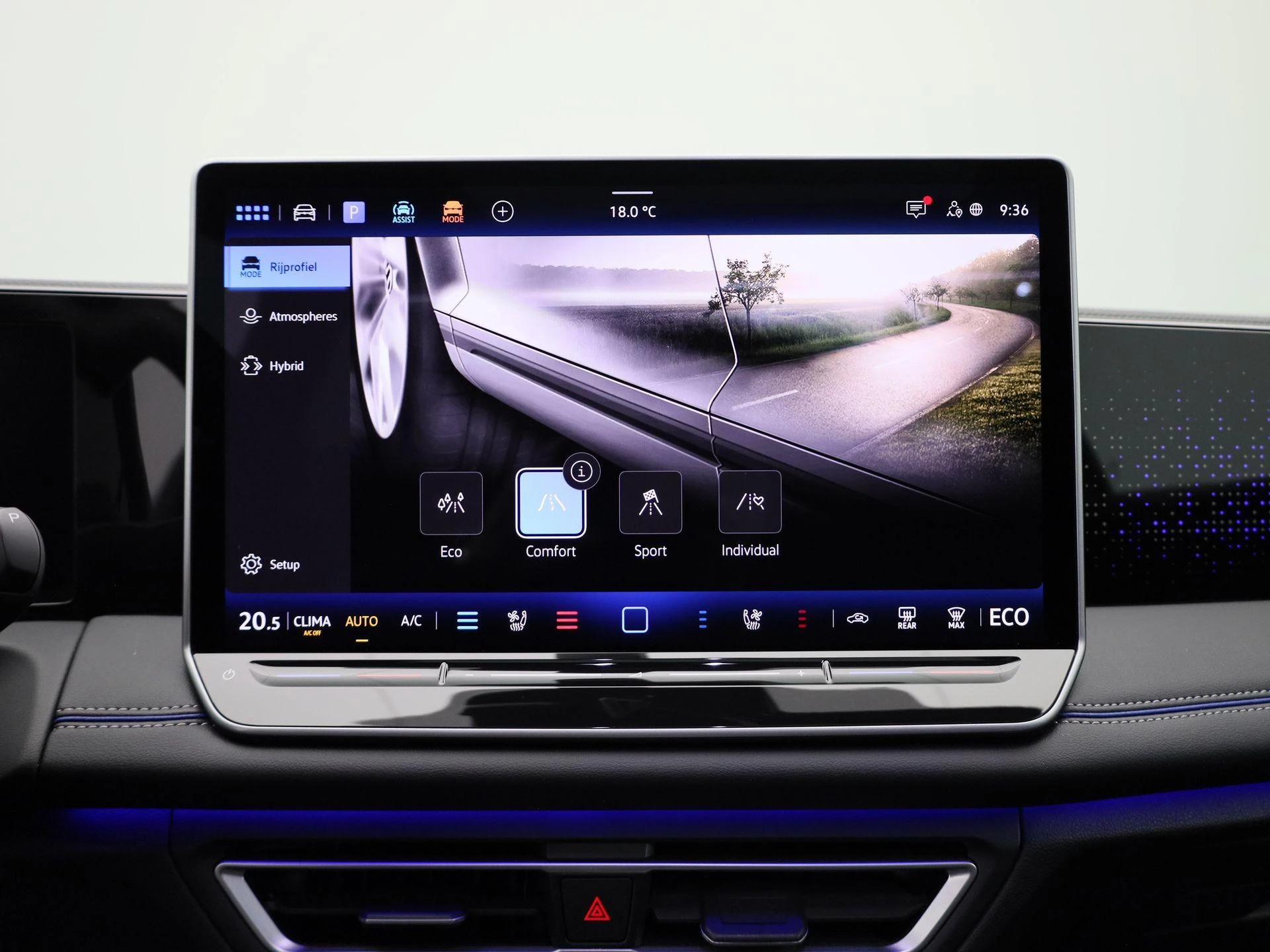 Volkswagen-Tiguan-image-32