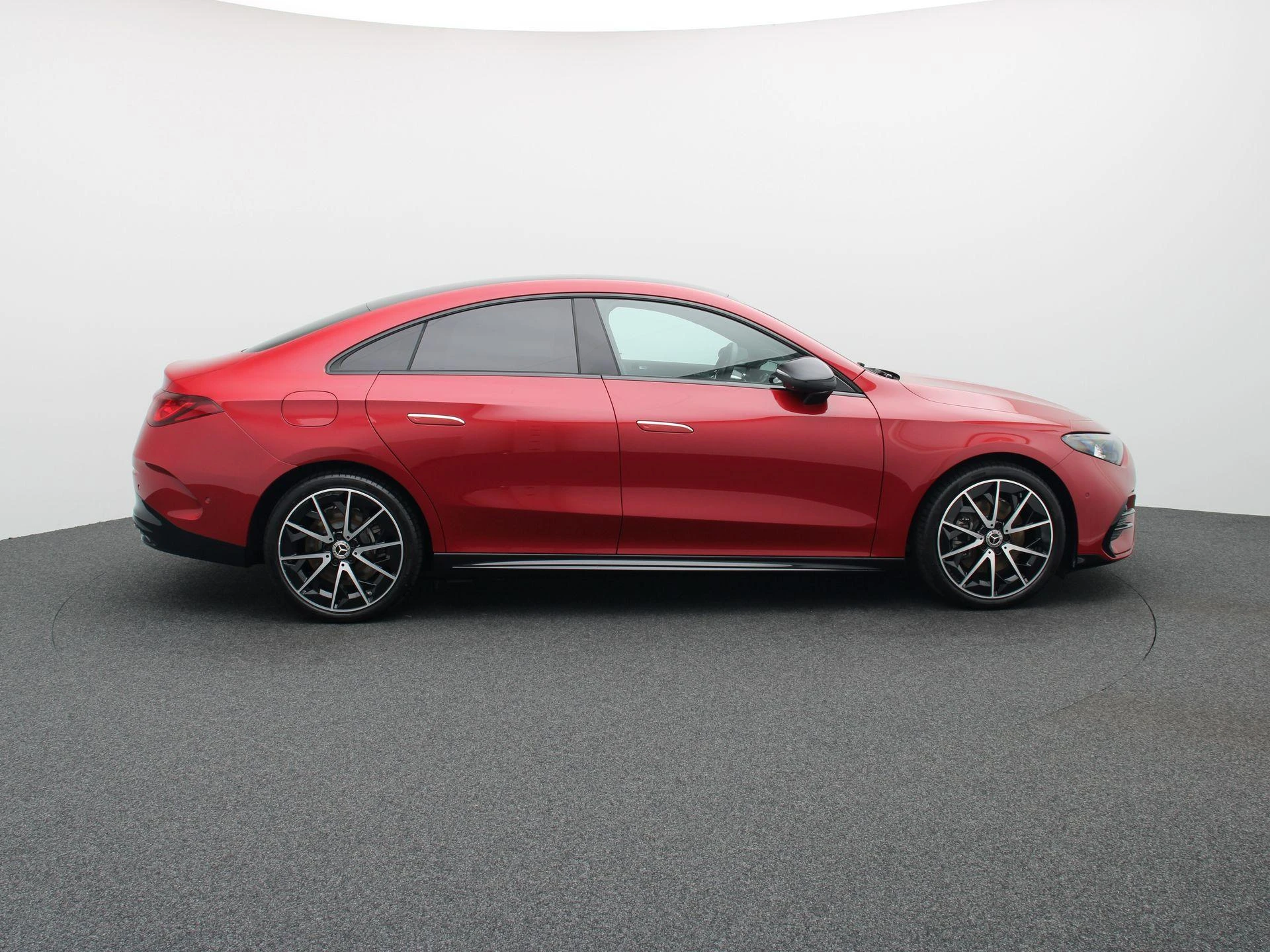 Mercedes-Benz-CLA-image-5
