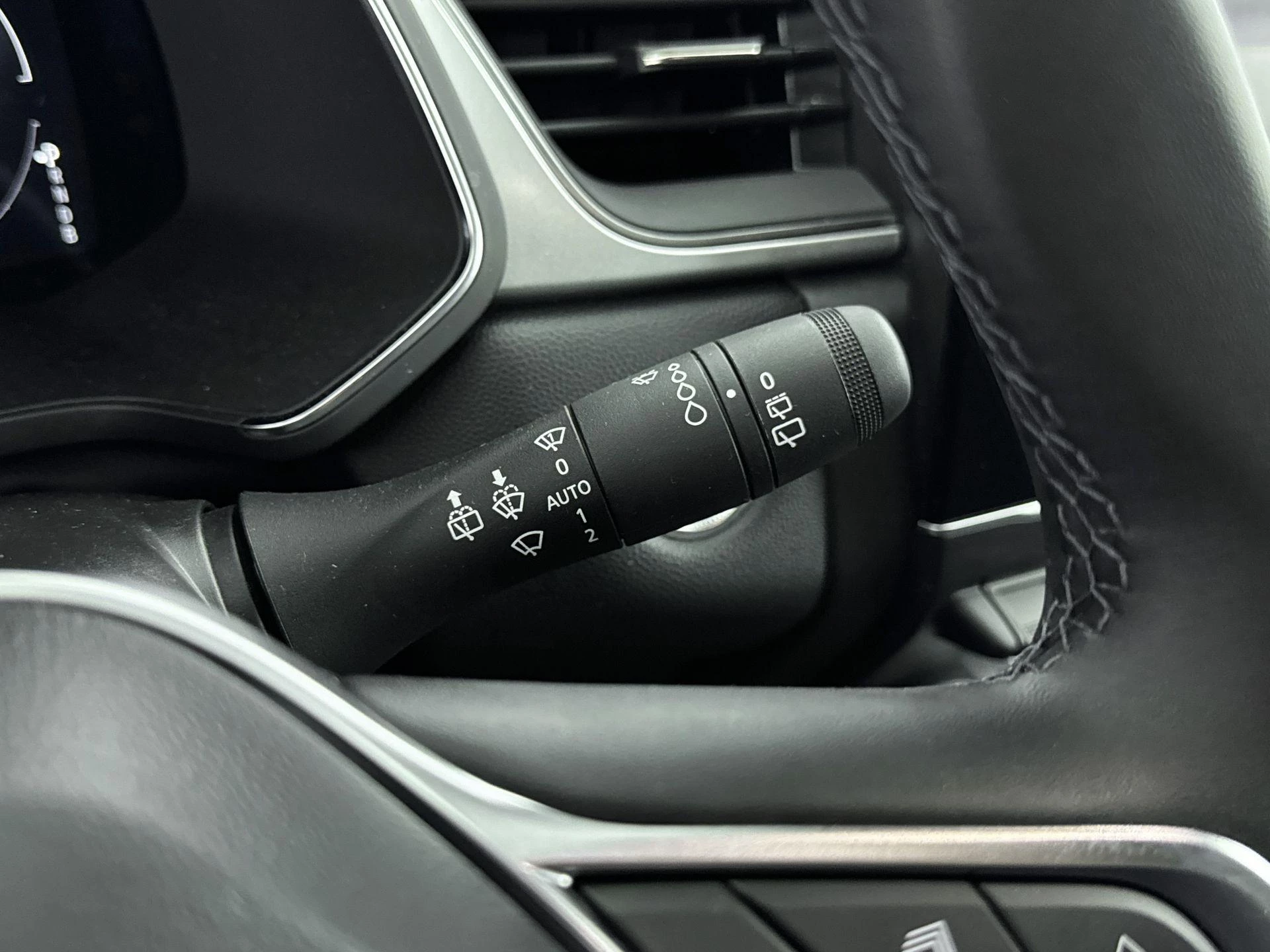 Renault-Captur-image-22