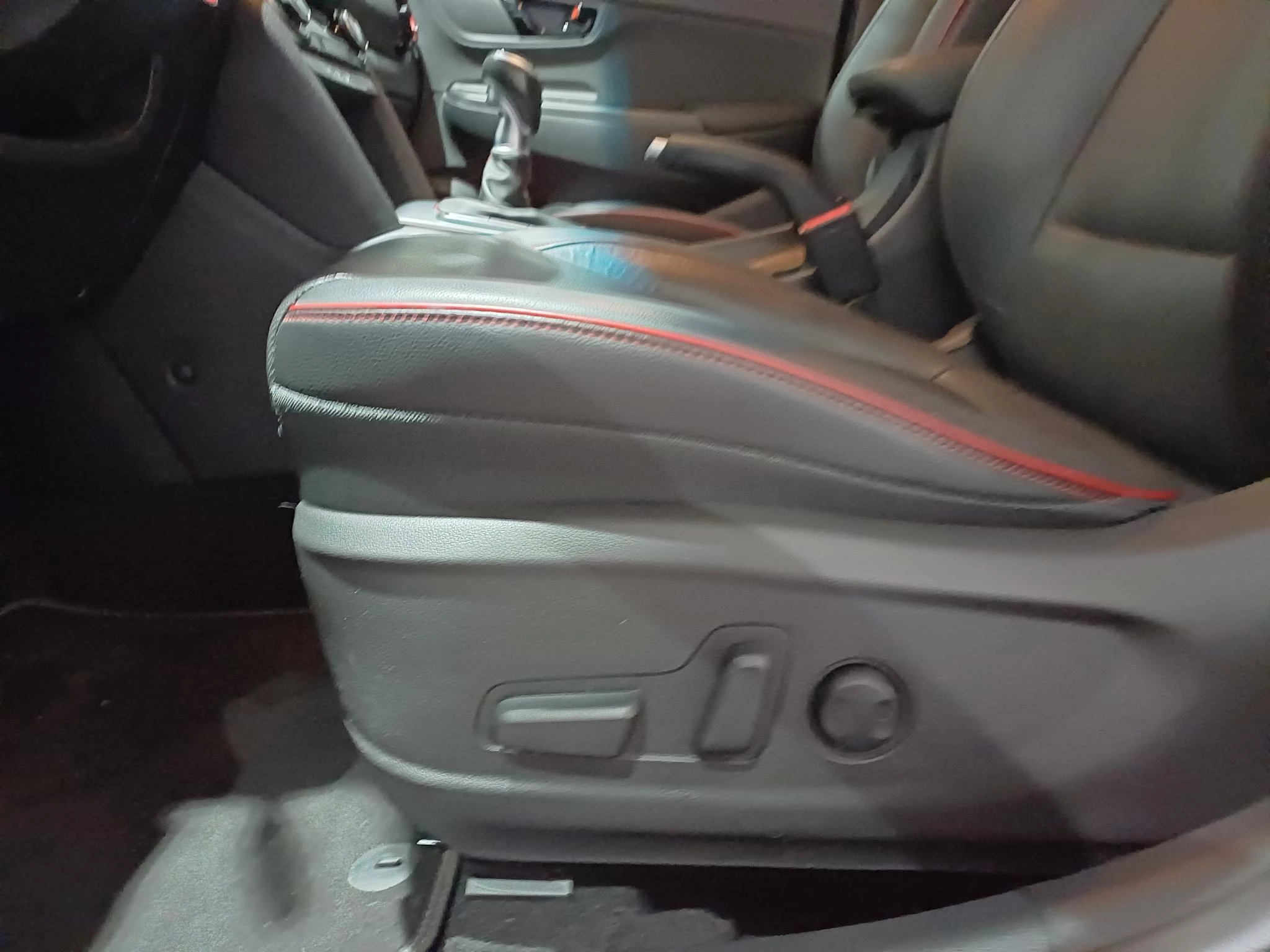 Hyundai Kona 1.0 T-GDI Sky