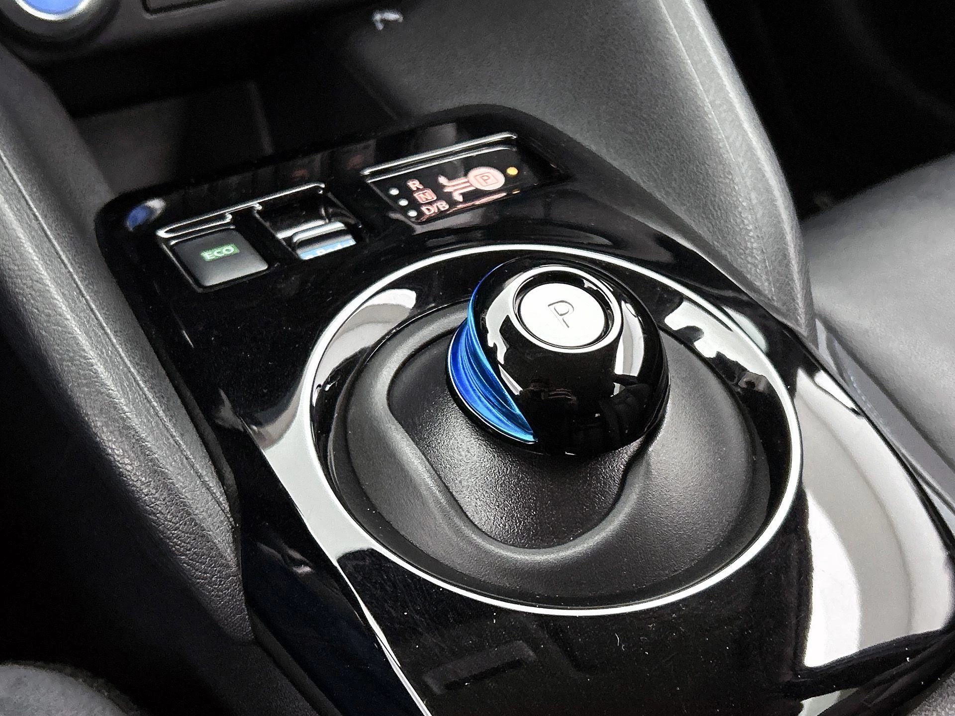 Nissan-Leaf-image-32