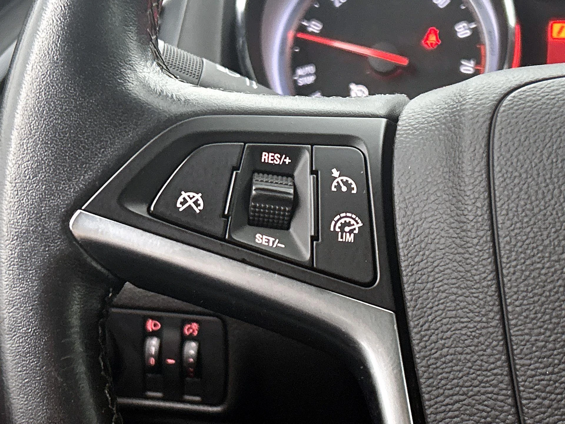 Opel-Astra-image-5