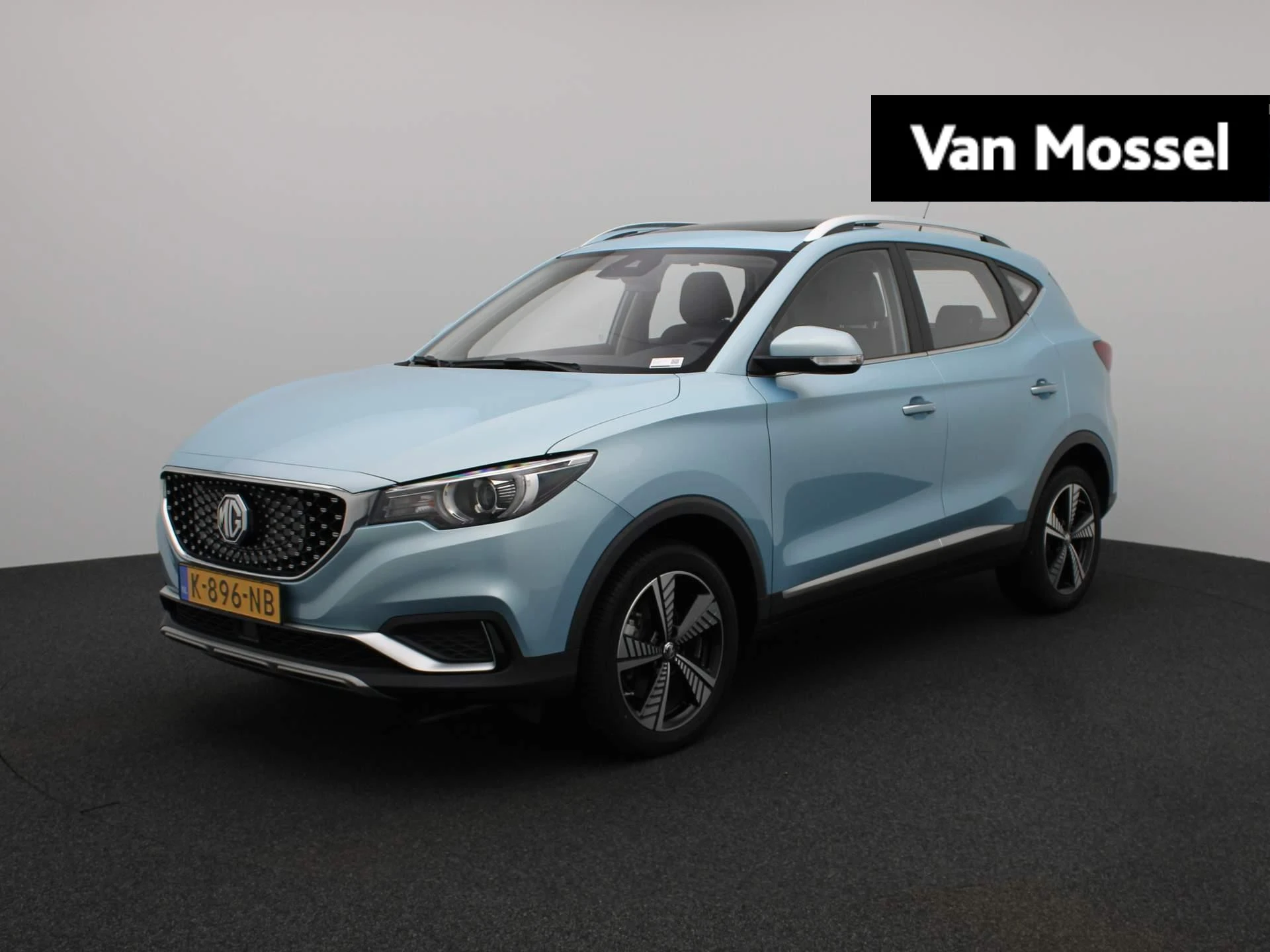 MG-ZS EV-image-0