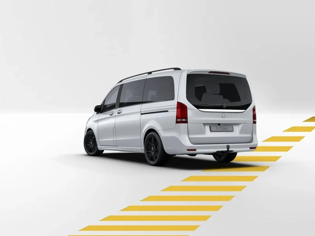 Mercedes-Benz-V-Klasse 300 d-image-3