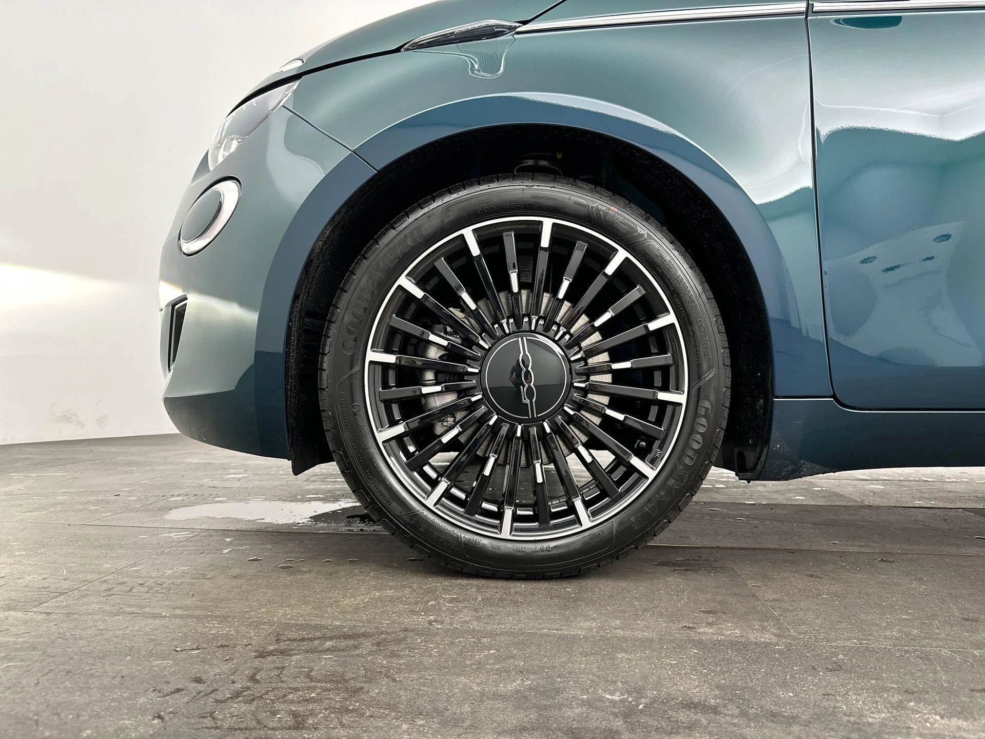 Fiat 500 Cabrio 1.0 Hybrid La Prima
