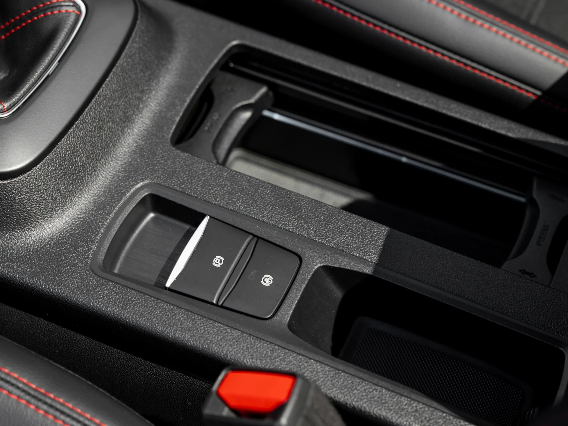 Ford Kuga ST-Line X*PANO*AHK*KAM*ACC*NAVI*SOUND-SYS.